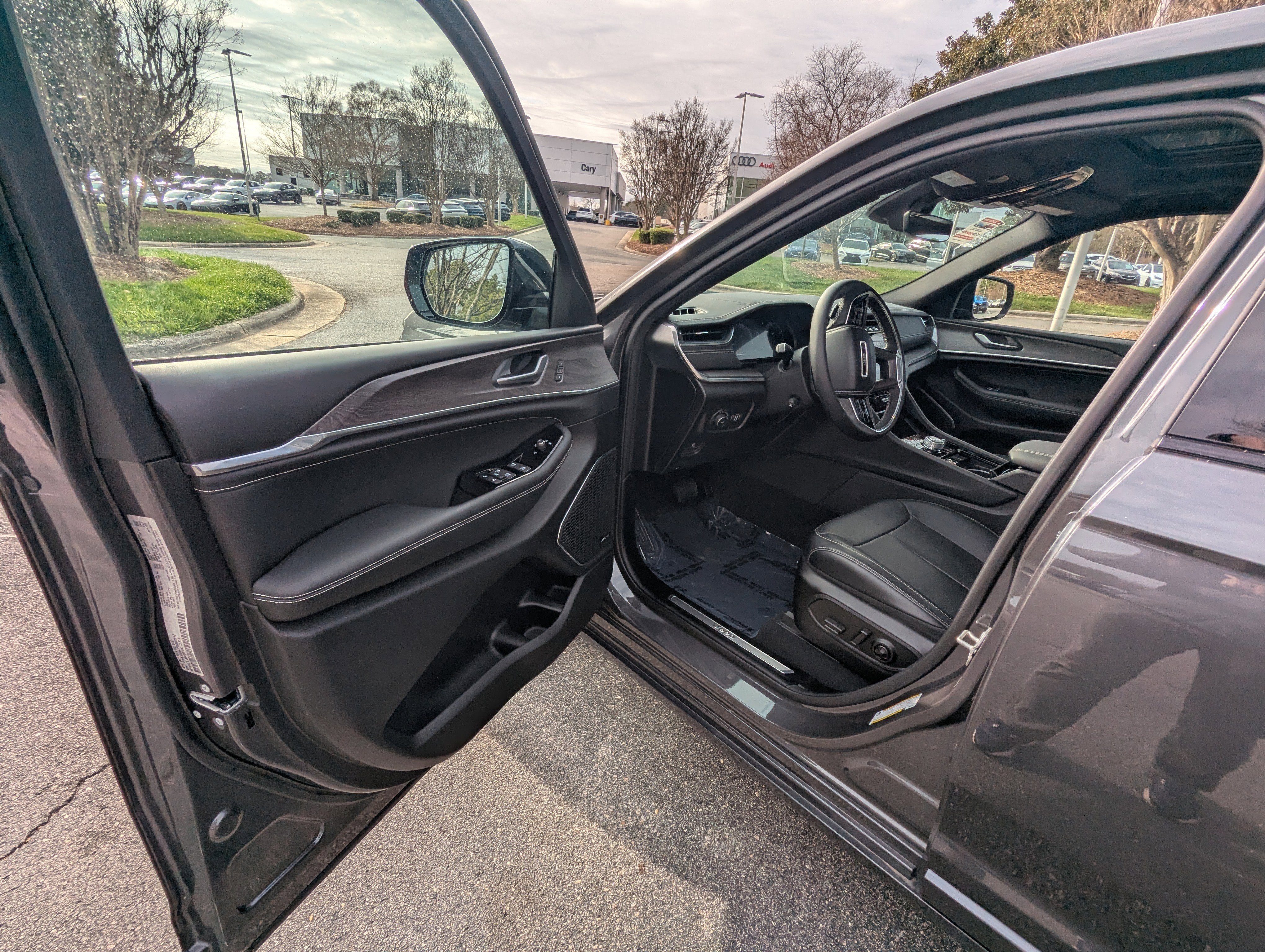 2024 Jeep Grand Cherokee L Overland