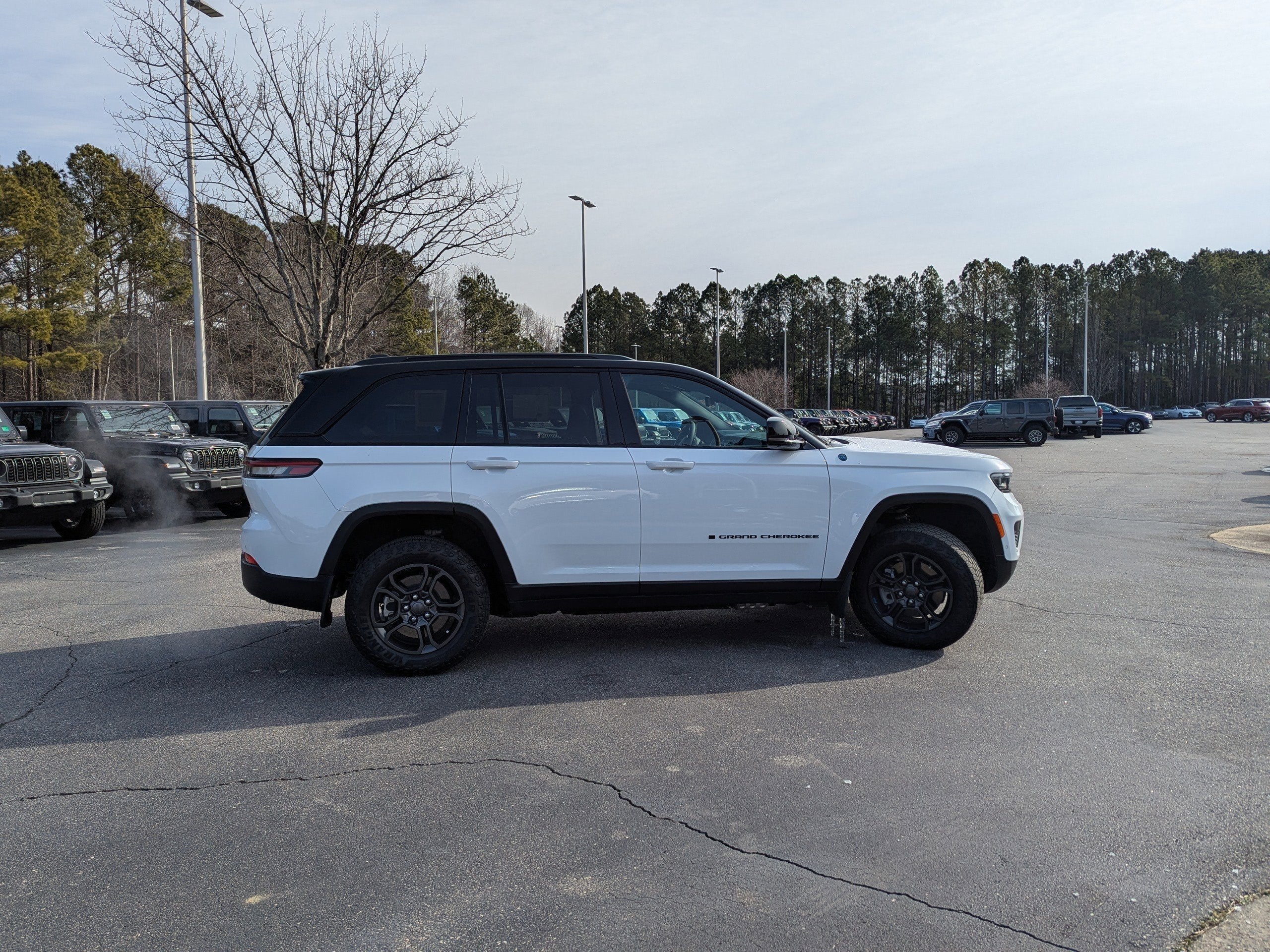 2024 Jeep Grand Cherokee 4xe Trailhawk