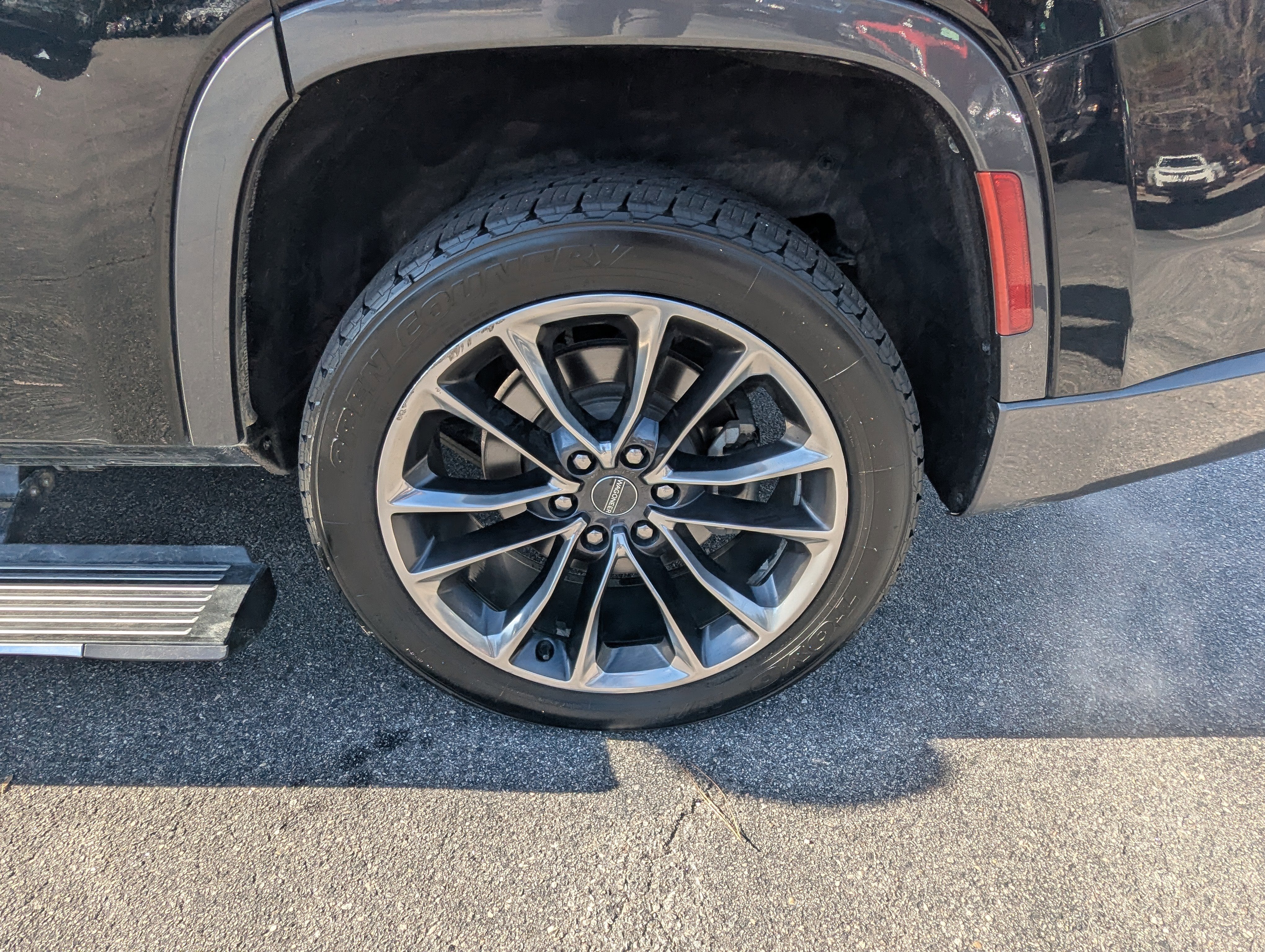 2022 Jeep Wagoneer Series III