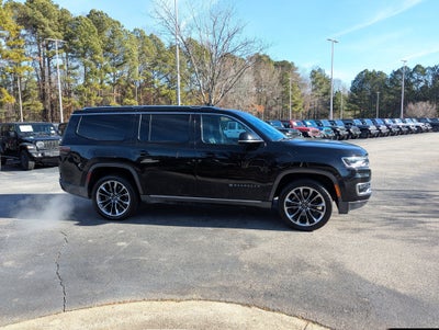 2022 Jeep Wagoneer Series III