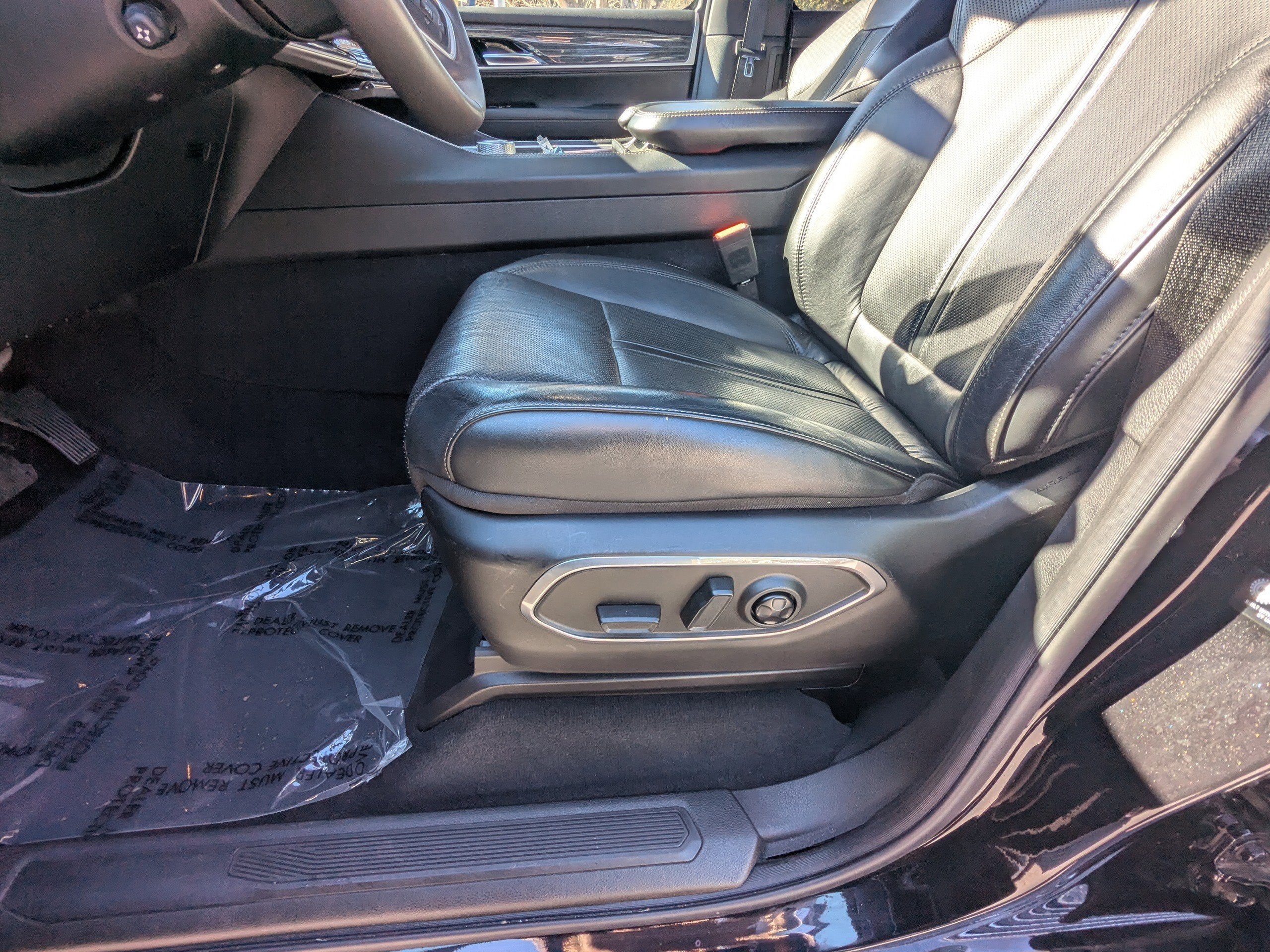 2022 Jeep Wagoneer Series III