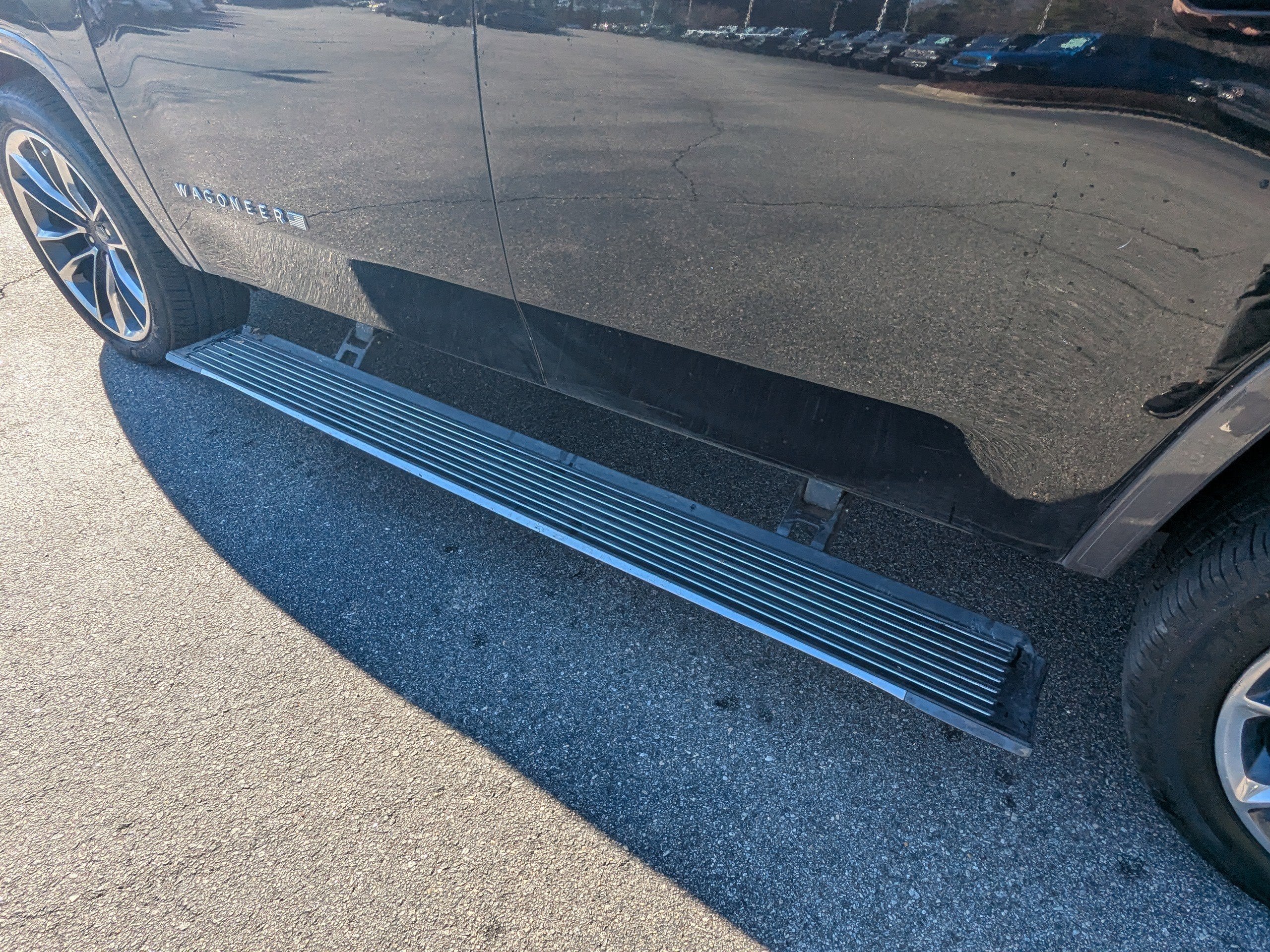 2022 Jeep Wagoneer Series III