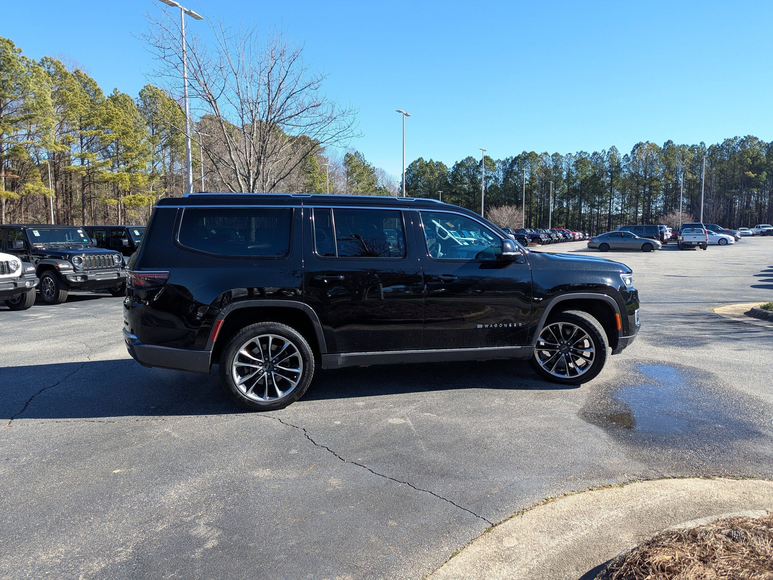 2022 Jeep Wagoneer Series III