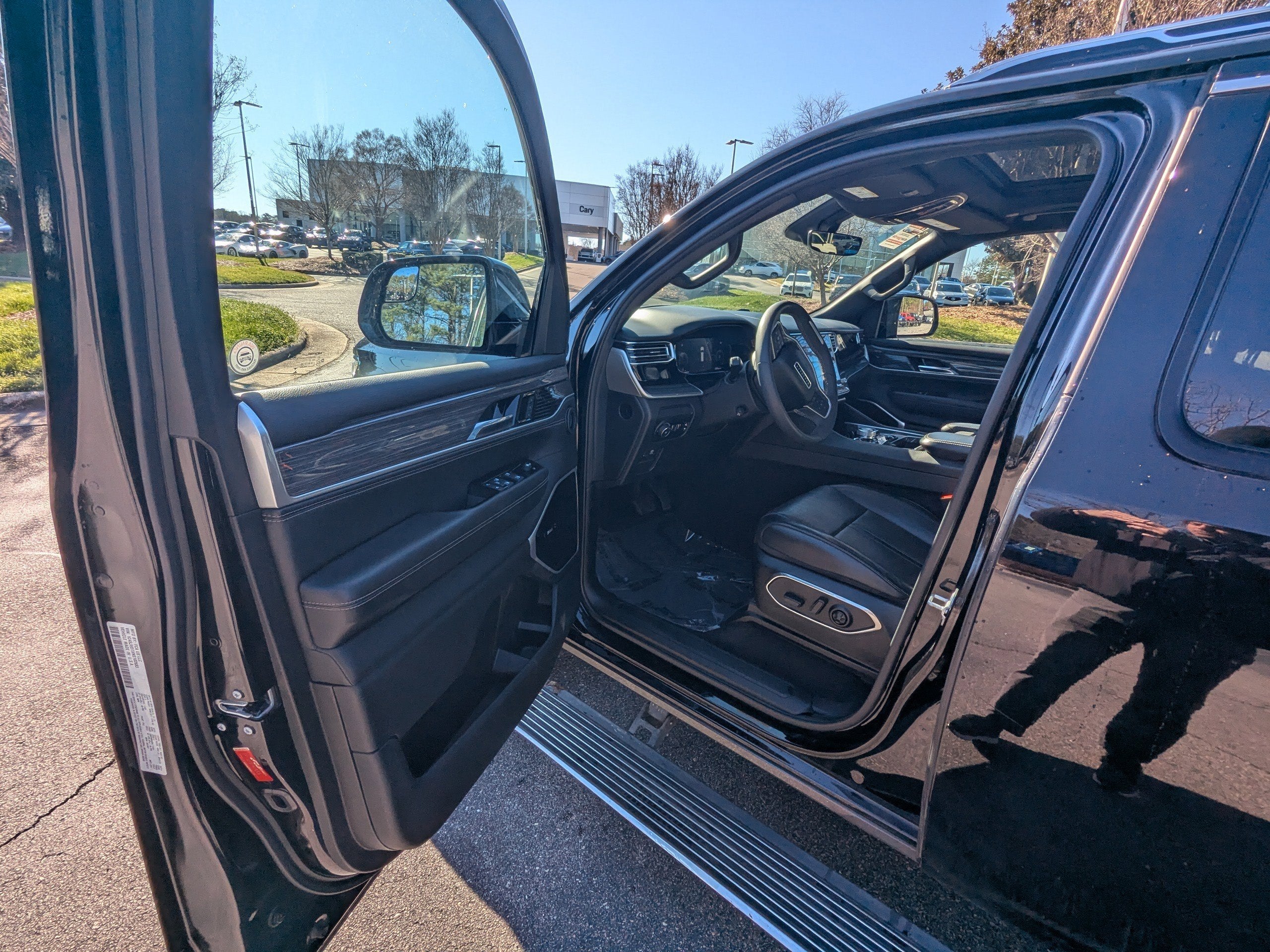 2022 Jeep Wagoneer Series III