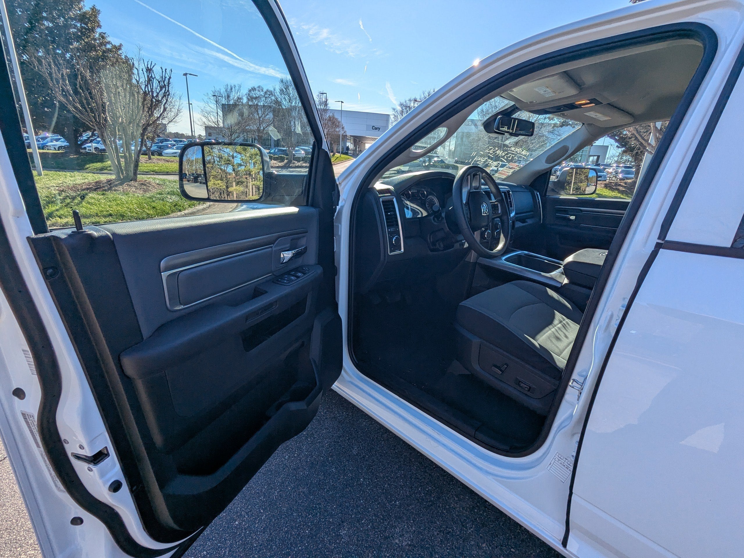 2023 RAM 1500 Classic SLT