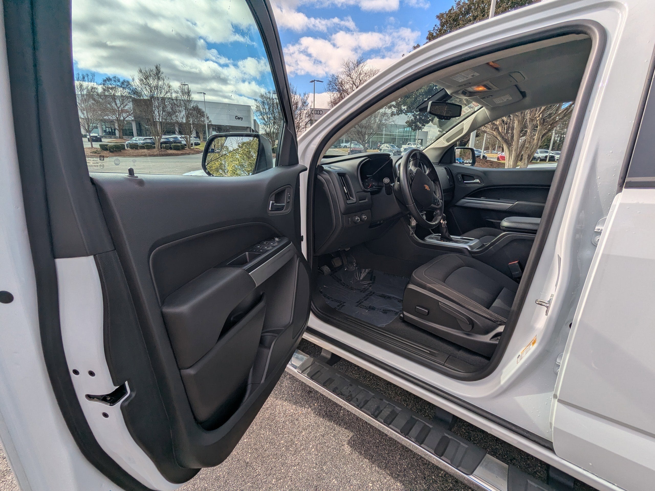 2022 Chevrolet Colorado 4WD LT