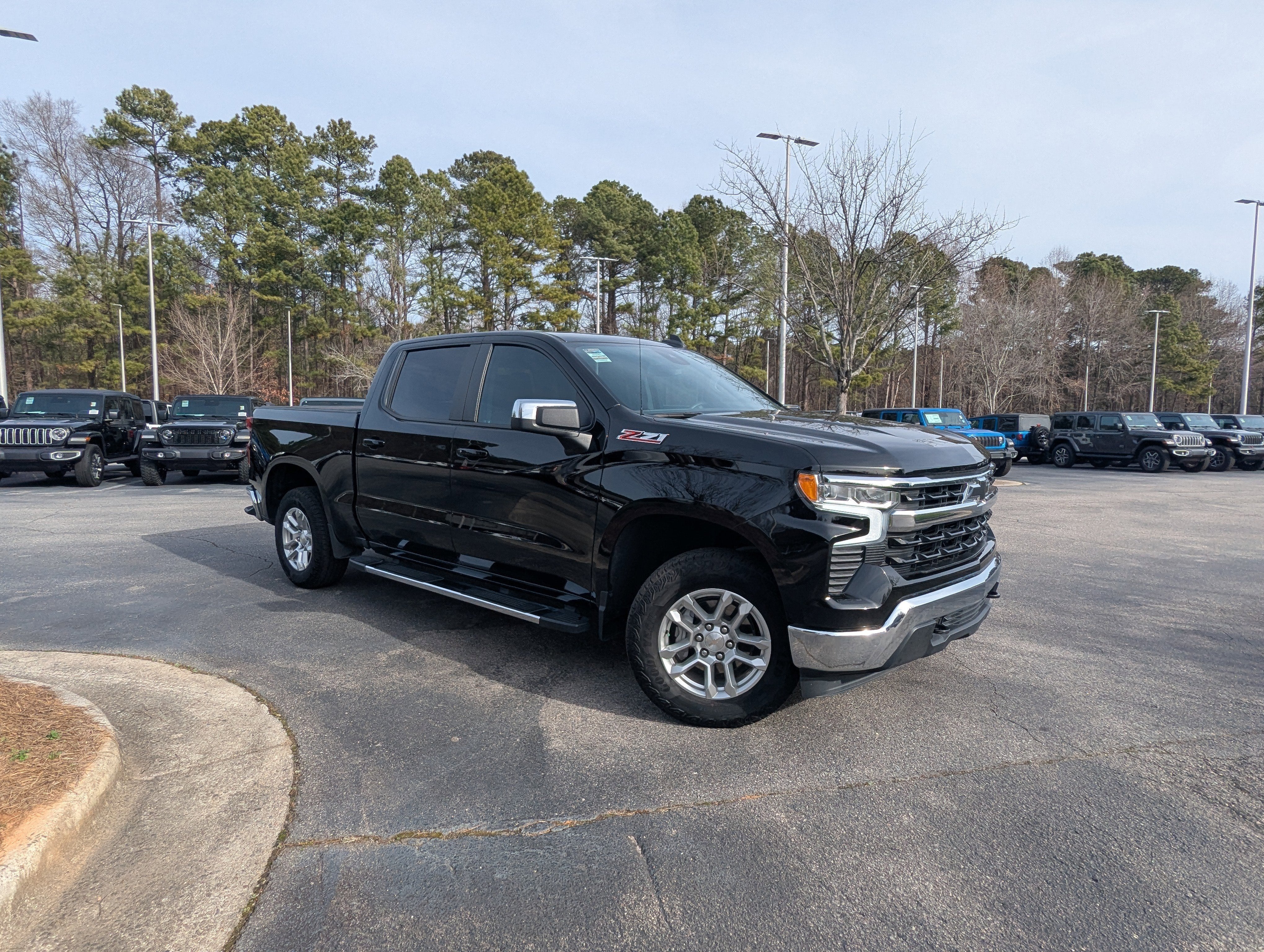 2024 Chevrolet Silverado 1500 LT