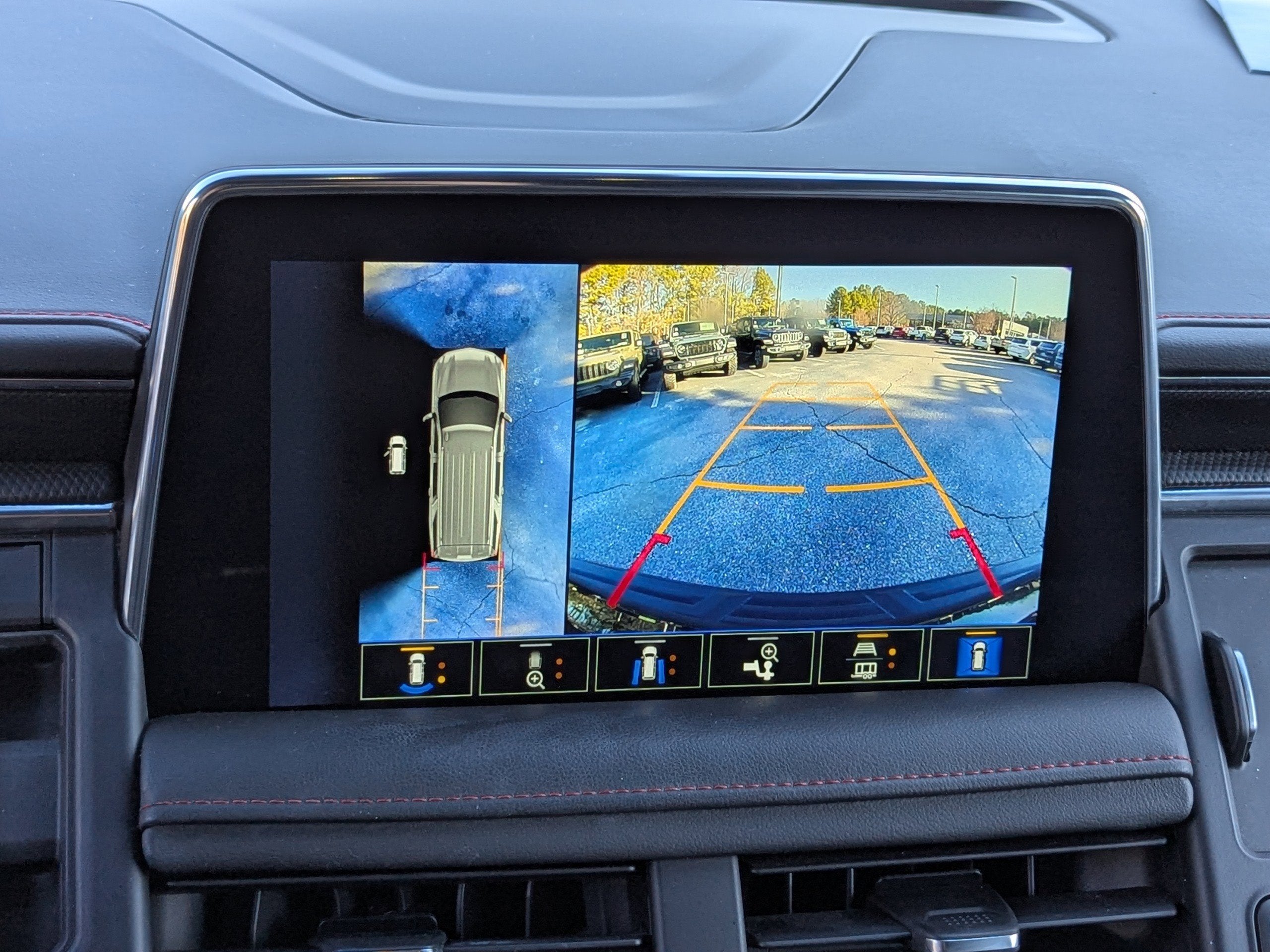 2022 Chevrolet Suburban RST