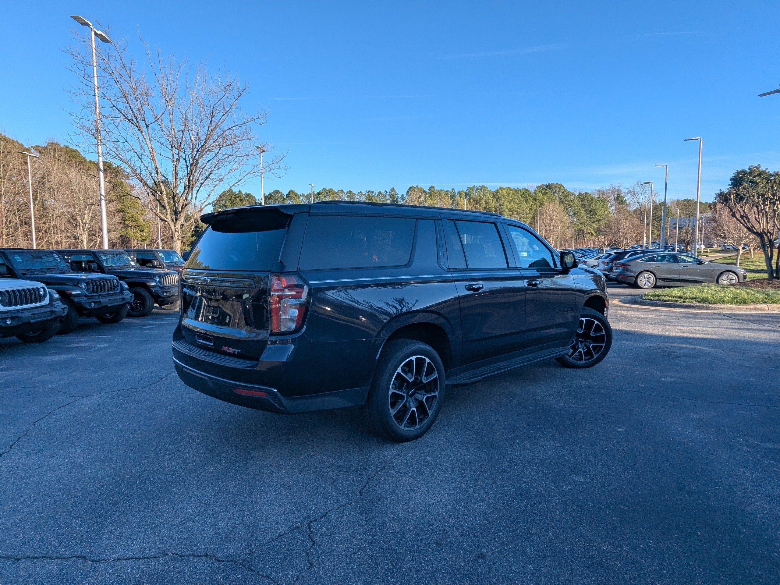 2022 Chevrolet Suburban RST