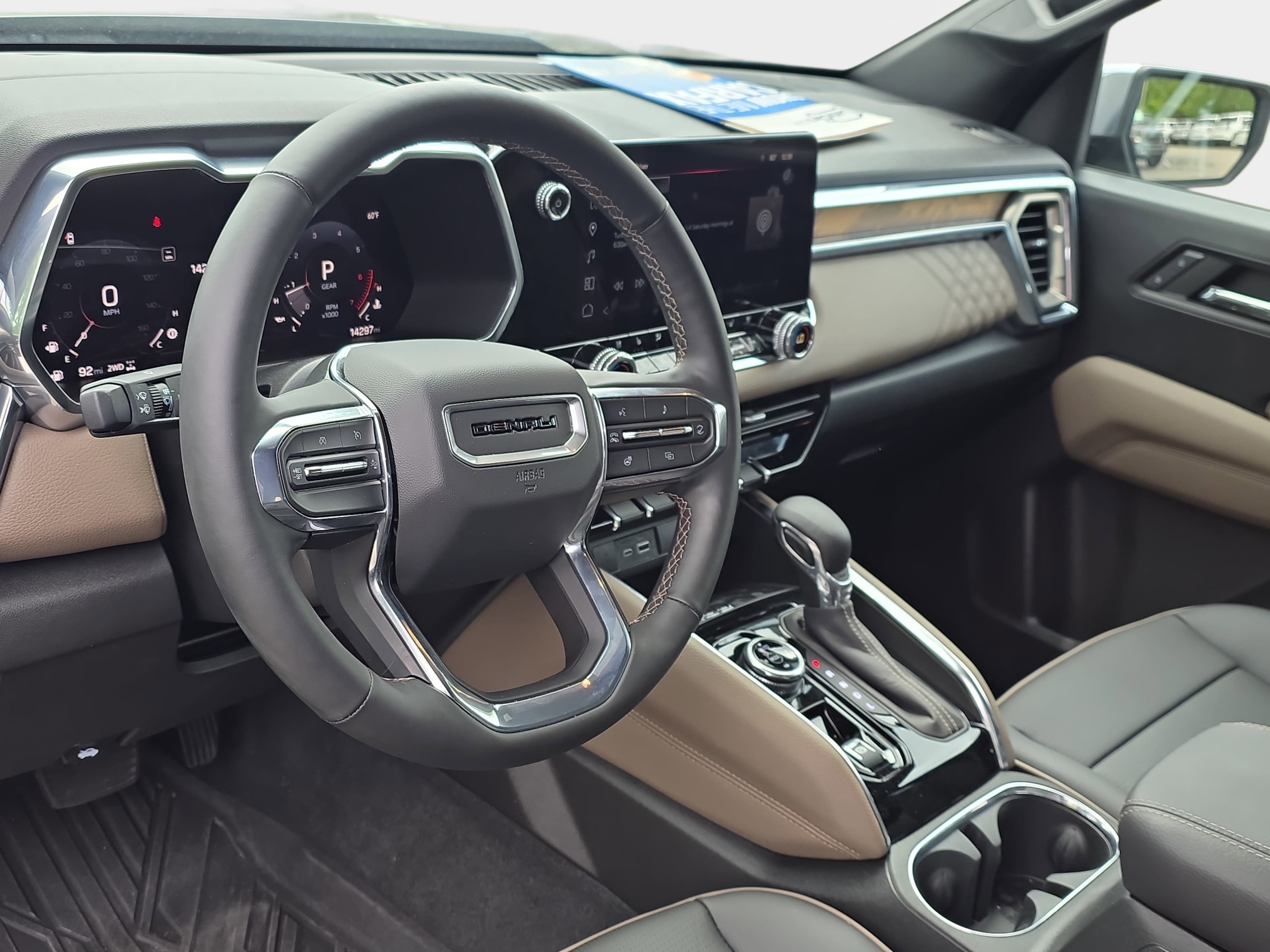 2025 GMC Canyon 4WD Denali