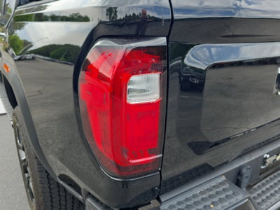 2025 GMC Canyon 4WD Denali