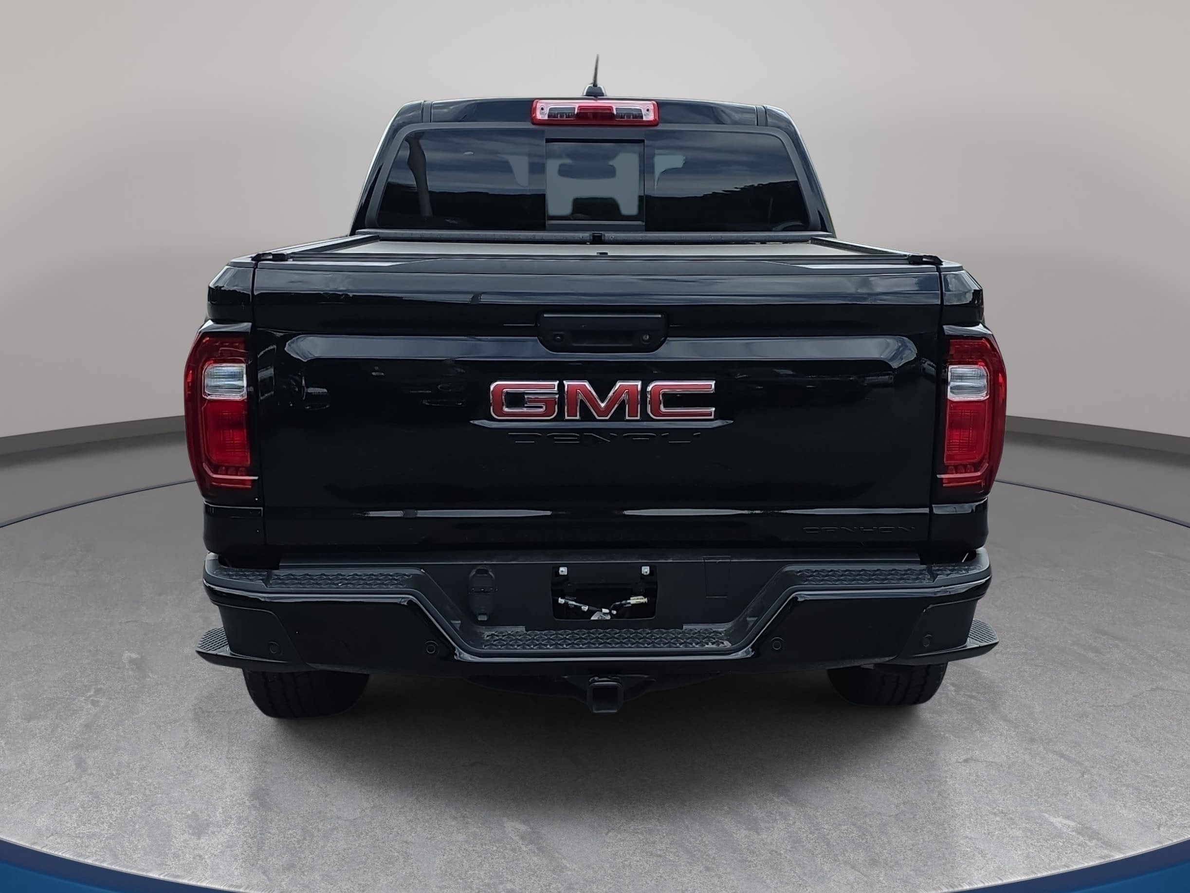 2025 GMC Canyon 4WD Denali