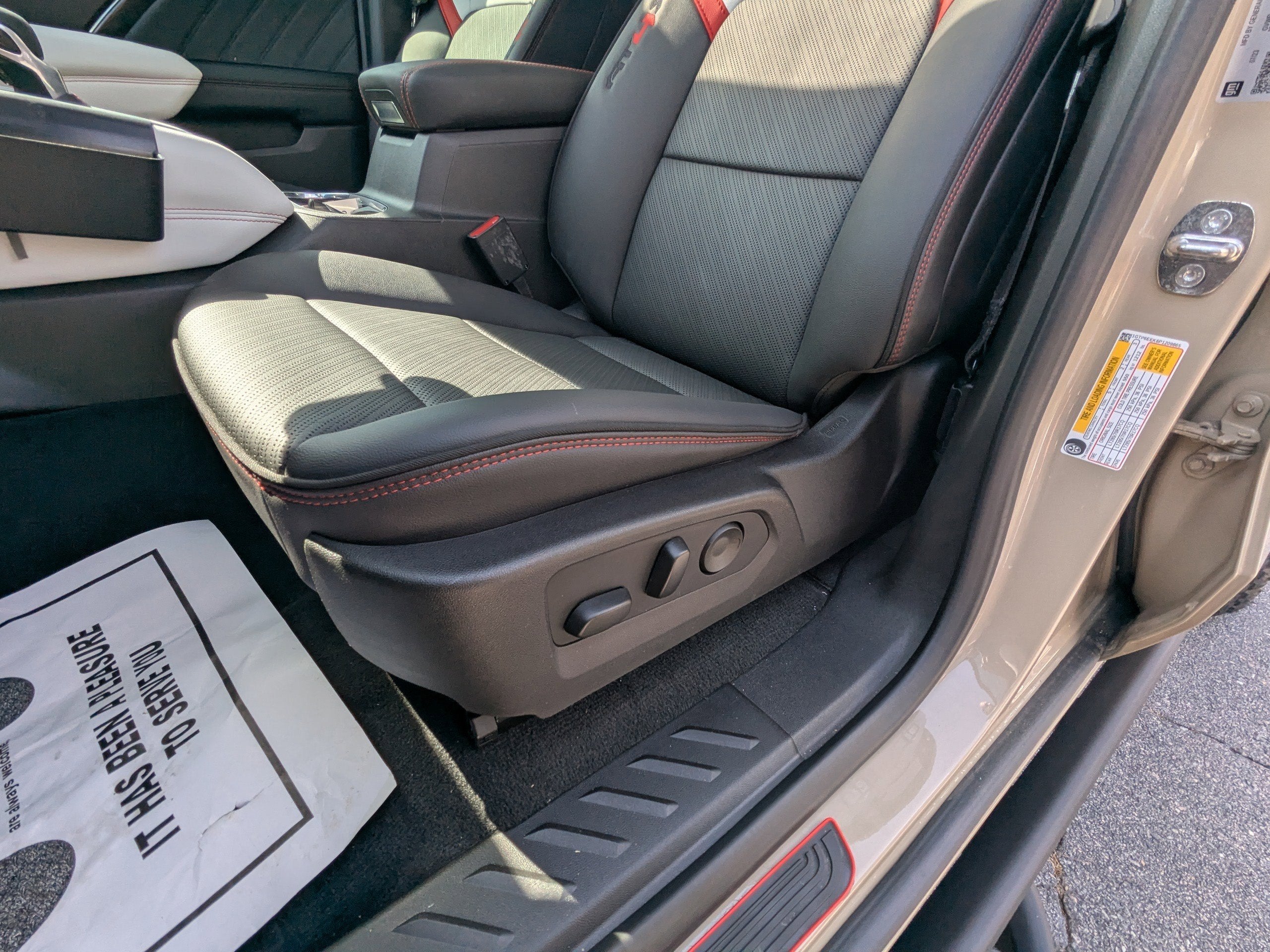 2023 GMC Canyon 4WD AT4X