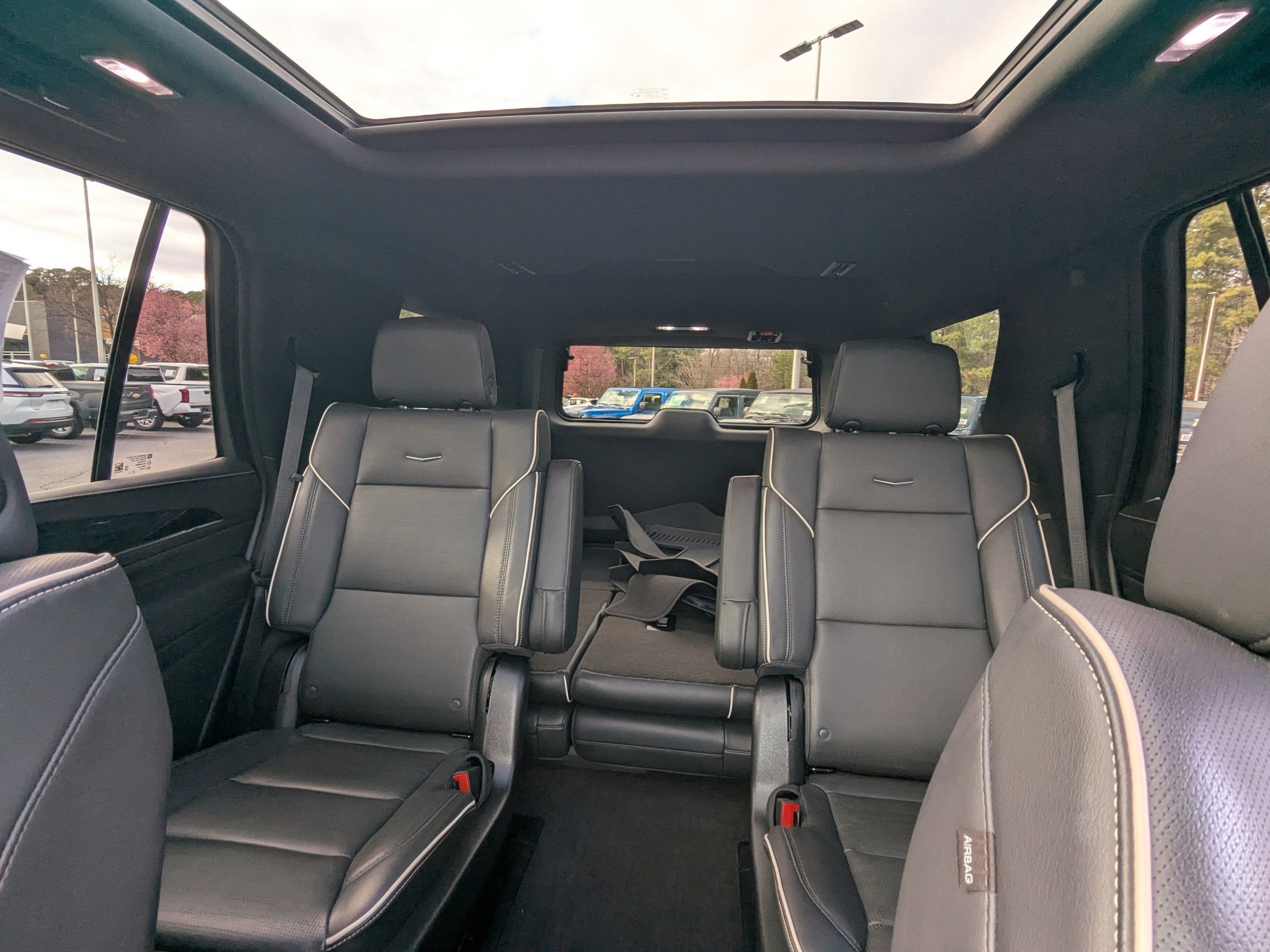 2024 Cadillac Escalade 4WD Sport