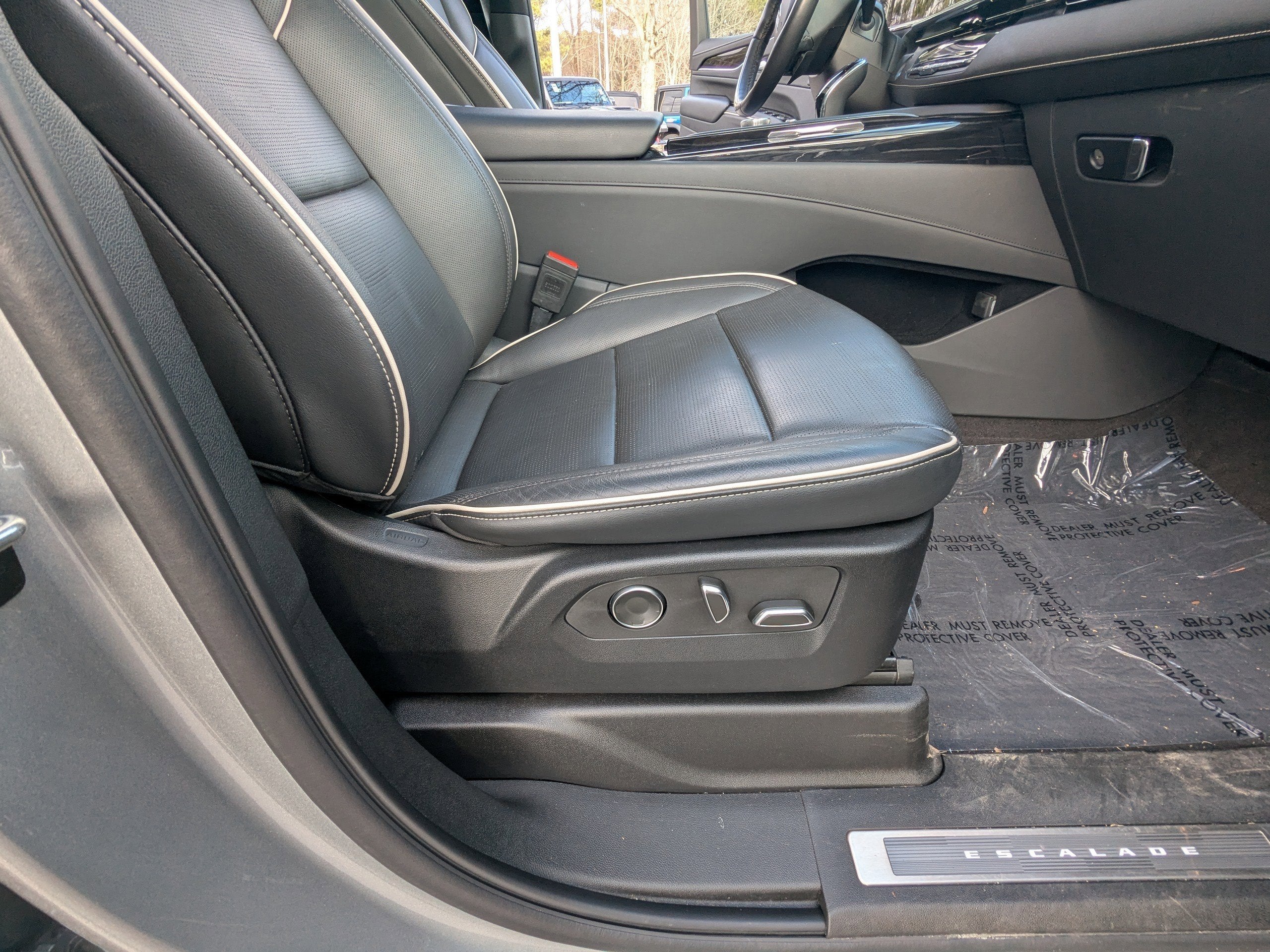 2024 Cadillac Escalade 4WD Sport