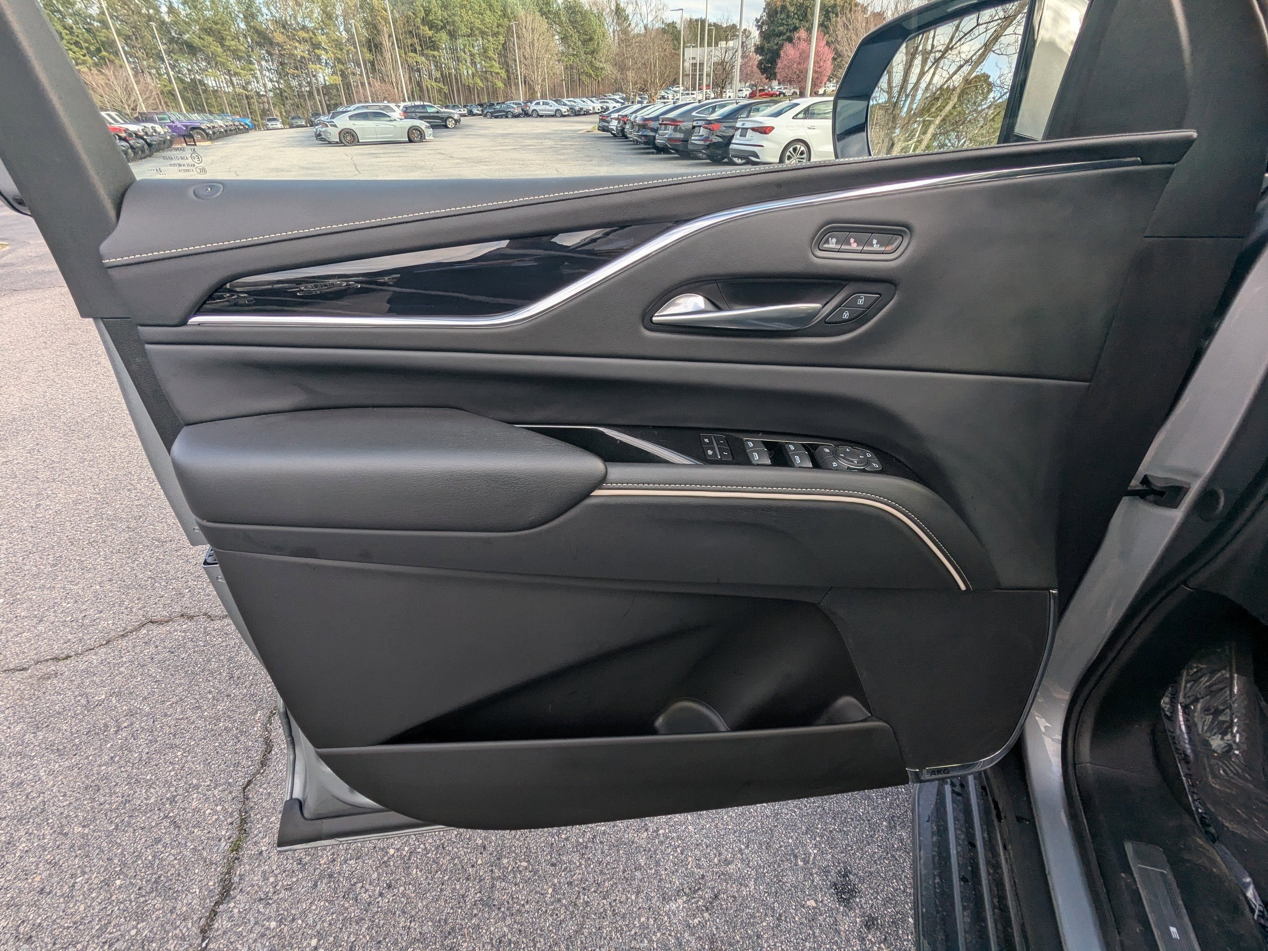 2024 Cadillac Escalade 4WD Sport