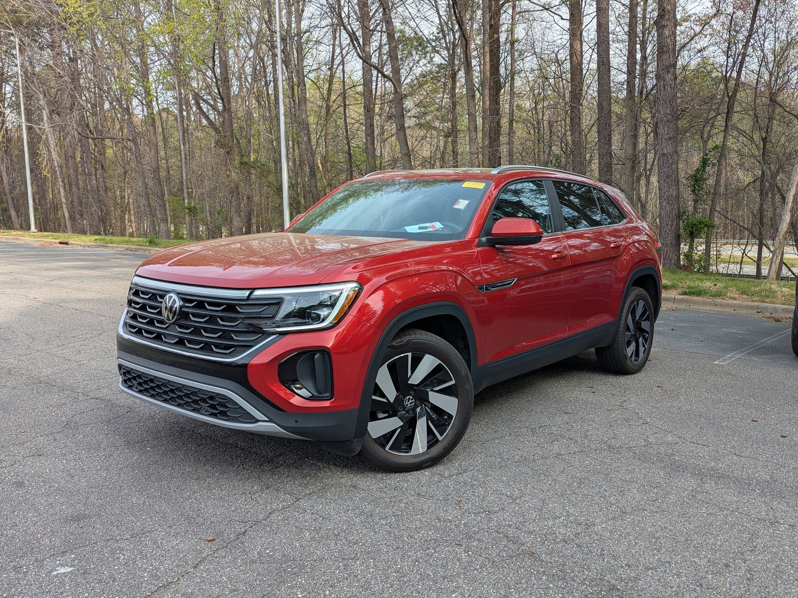 2024 Volkswagen Atlas Cross Sport 2.0T SE w/Technology