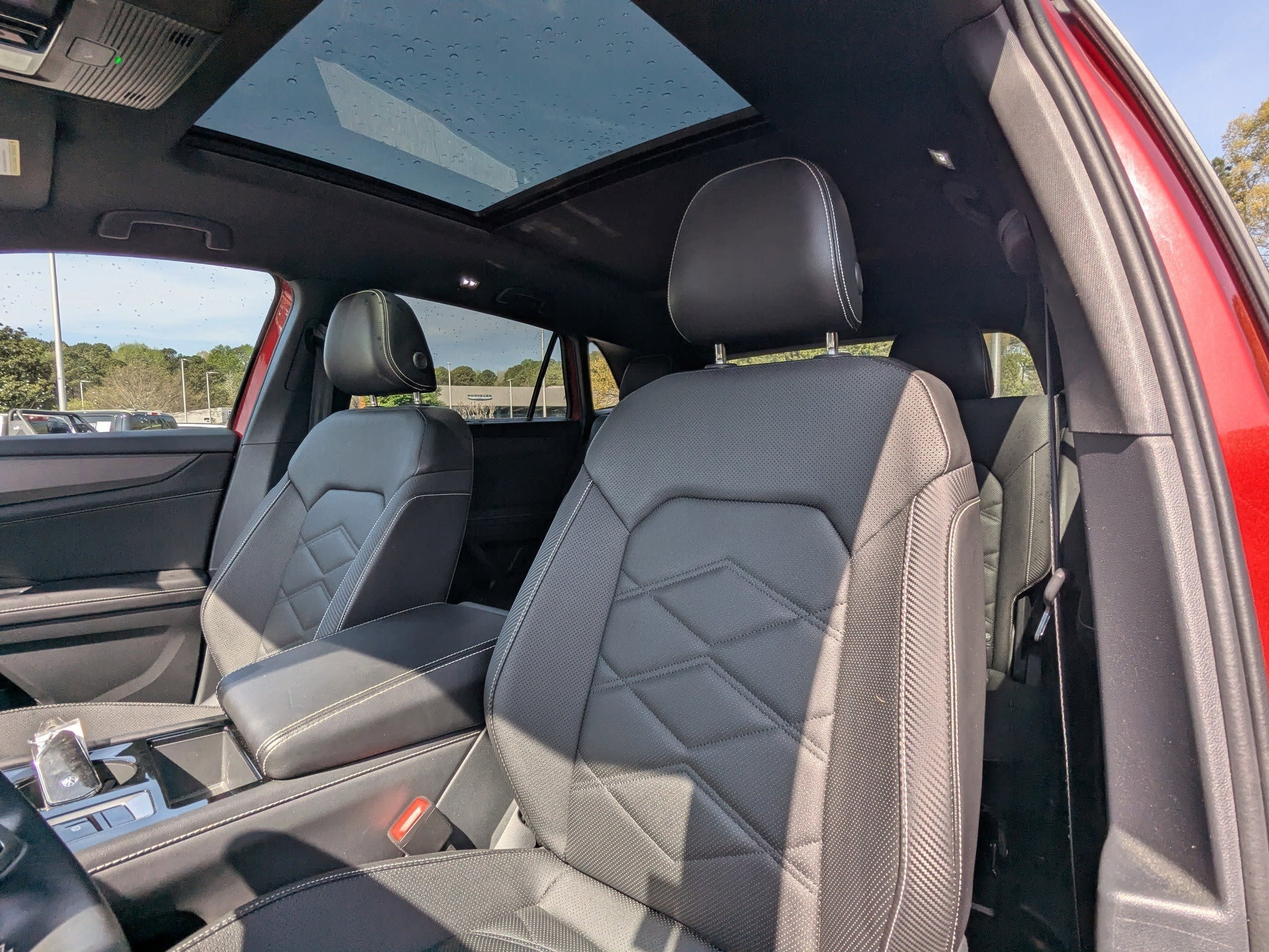 2024 Volkswagen Atlas Cross Sport 2.0T SE w/Technology
