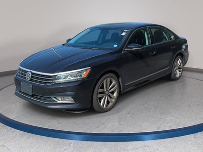 2017 Volkswagen Passat 1.8T SE w/Technology