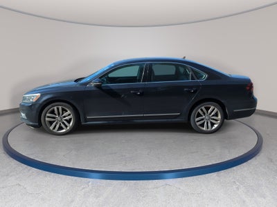 2017 Volkswagen Passat 1.8T SE w/Technology