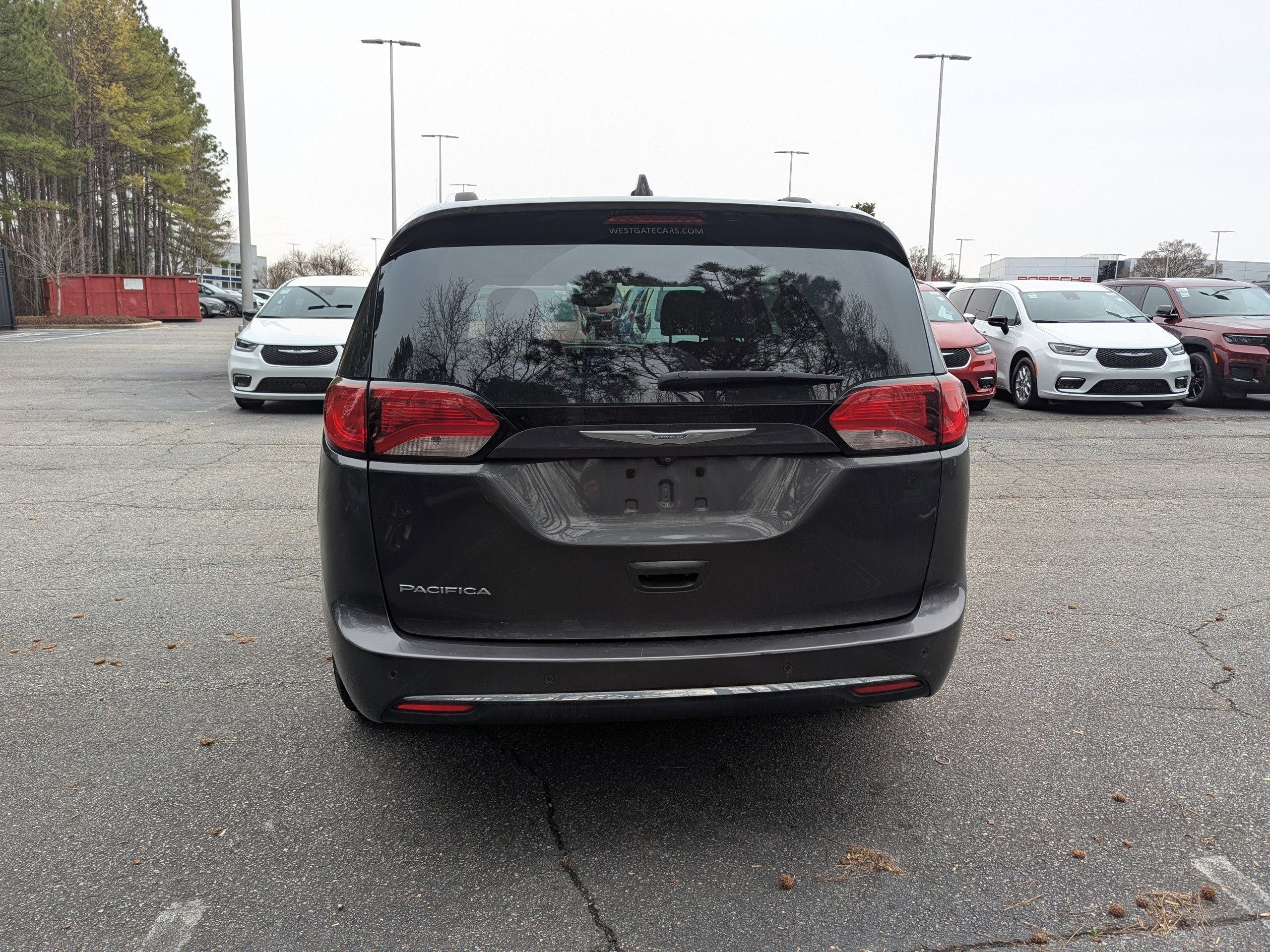 2017 Chrysler Pacifica Touring-L Plus