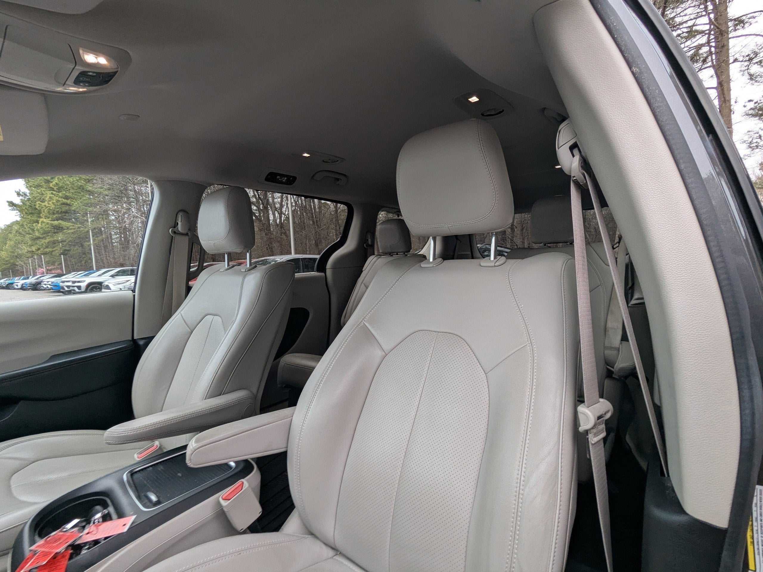 2017 Chrysler Pacifica Touring-L Plus