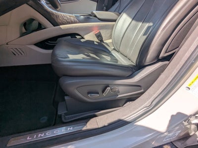 2020 Lincoln Nautilus Reserve