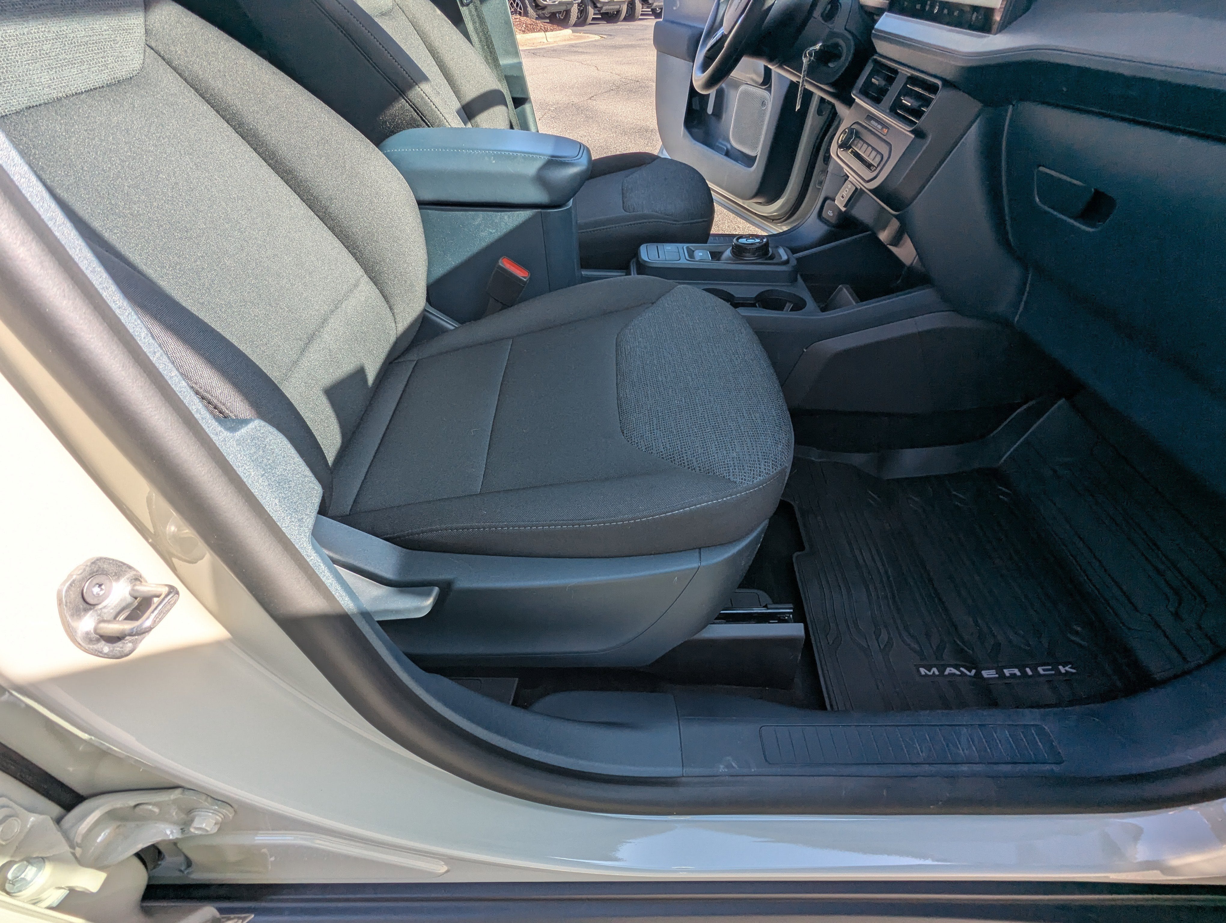 2025 Ford Maverick XL