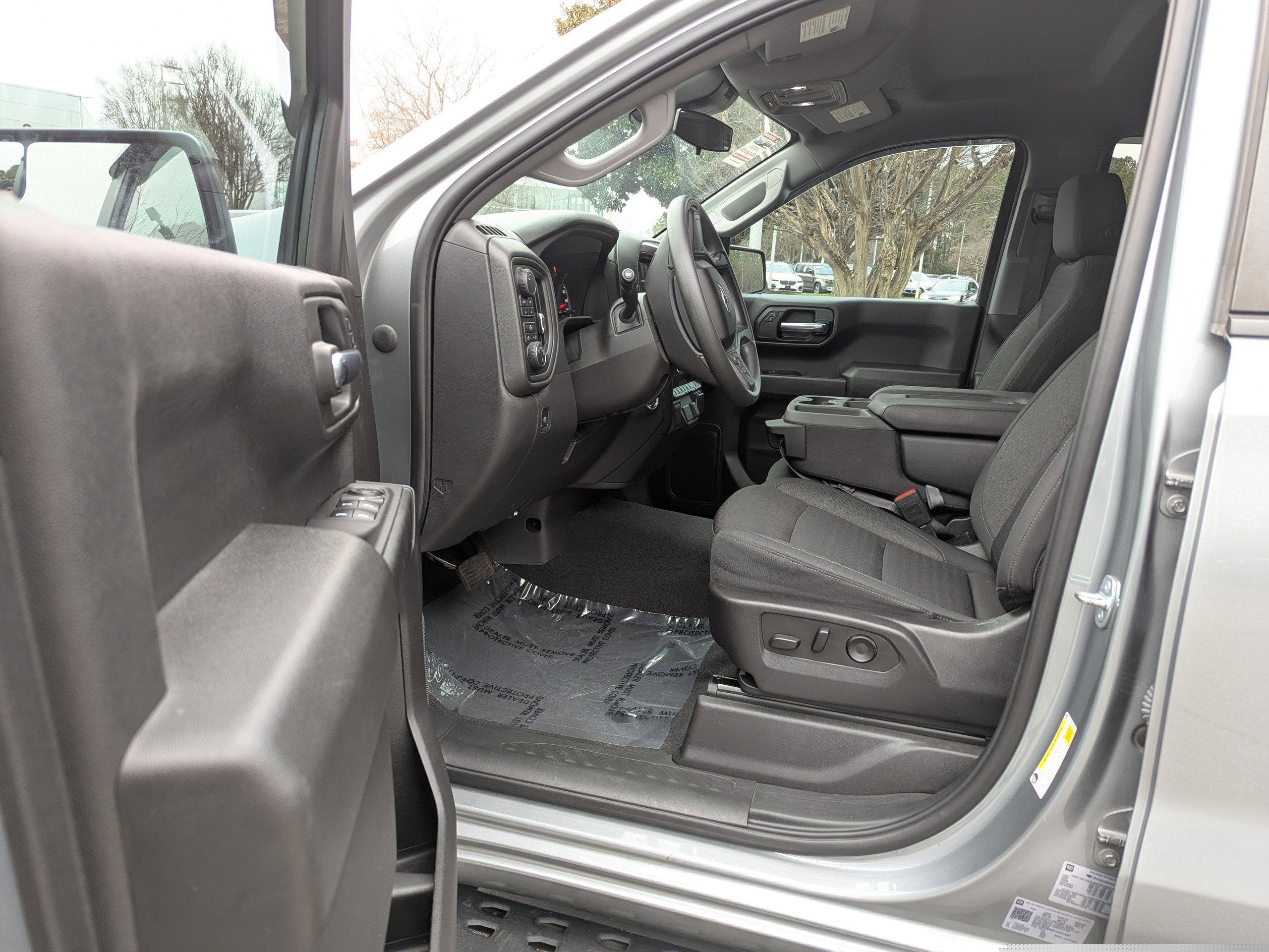 2023 Chevrolet Silverado 1500 Custom Trail Boss