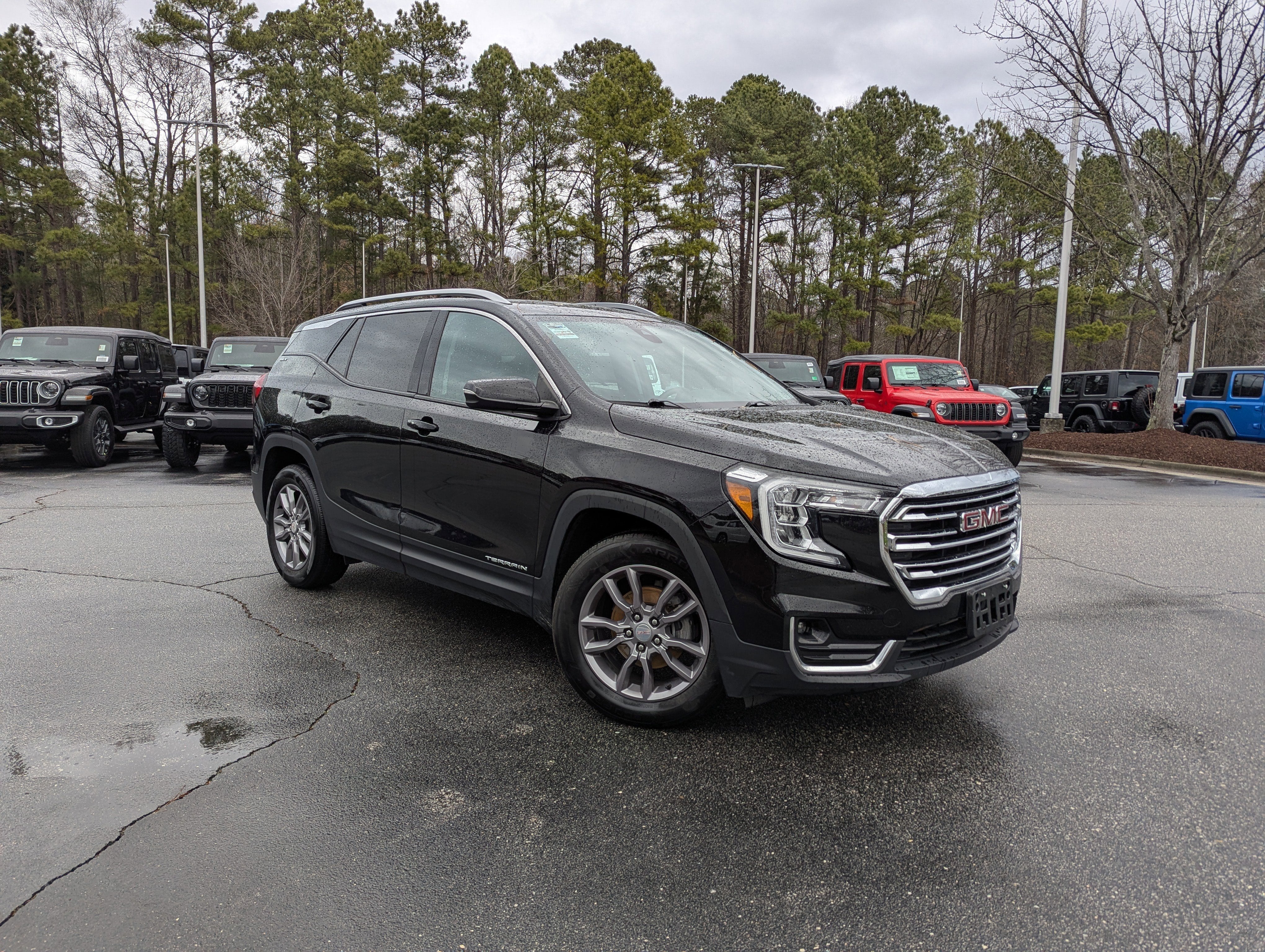 2023 GMC Terrain SLT