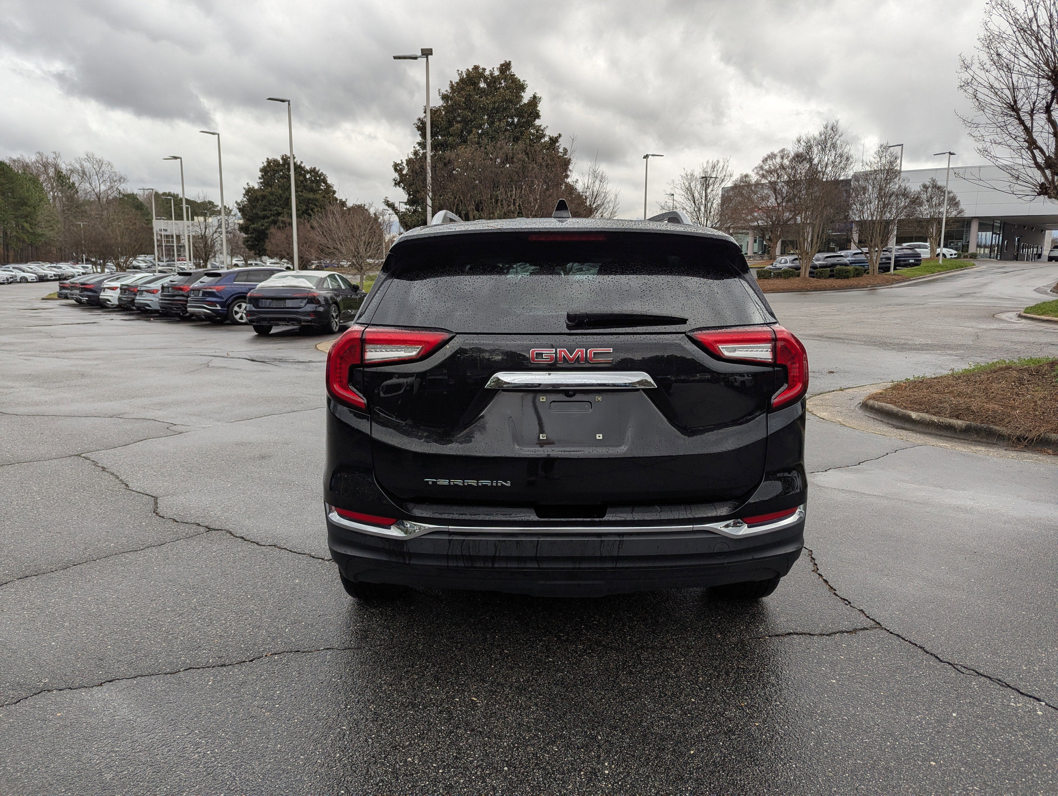 2023 GMC Terrain SLT