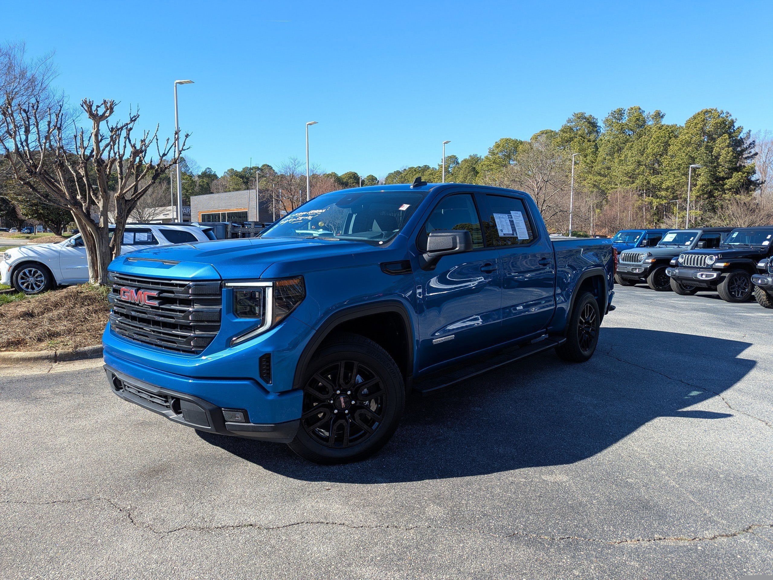 2023 GMC Sierra 1500 Elevation