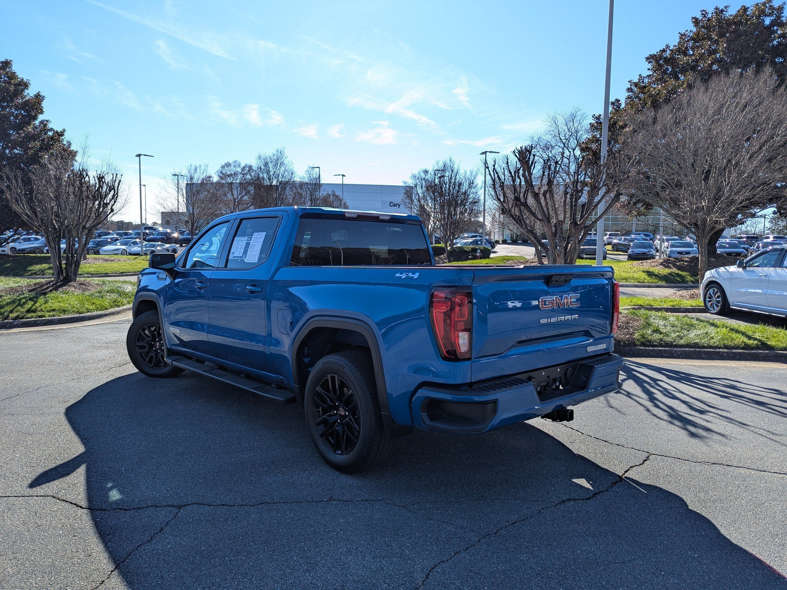 2023 GMC Sierra 1500 Elevation
