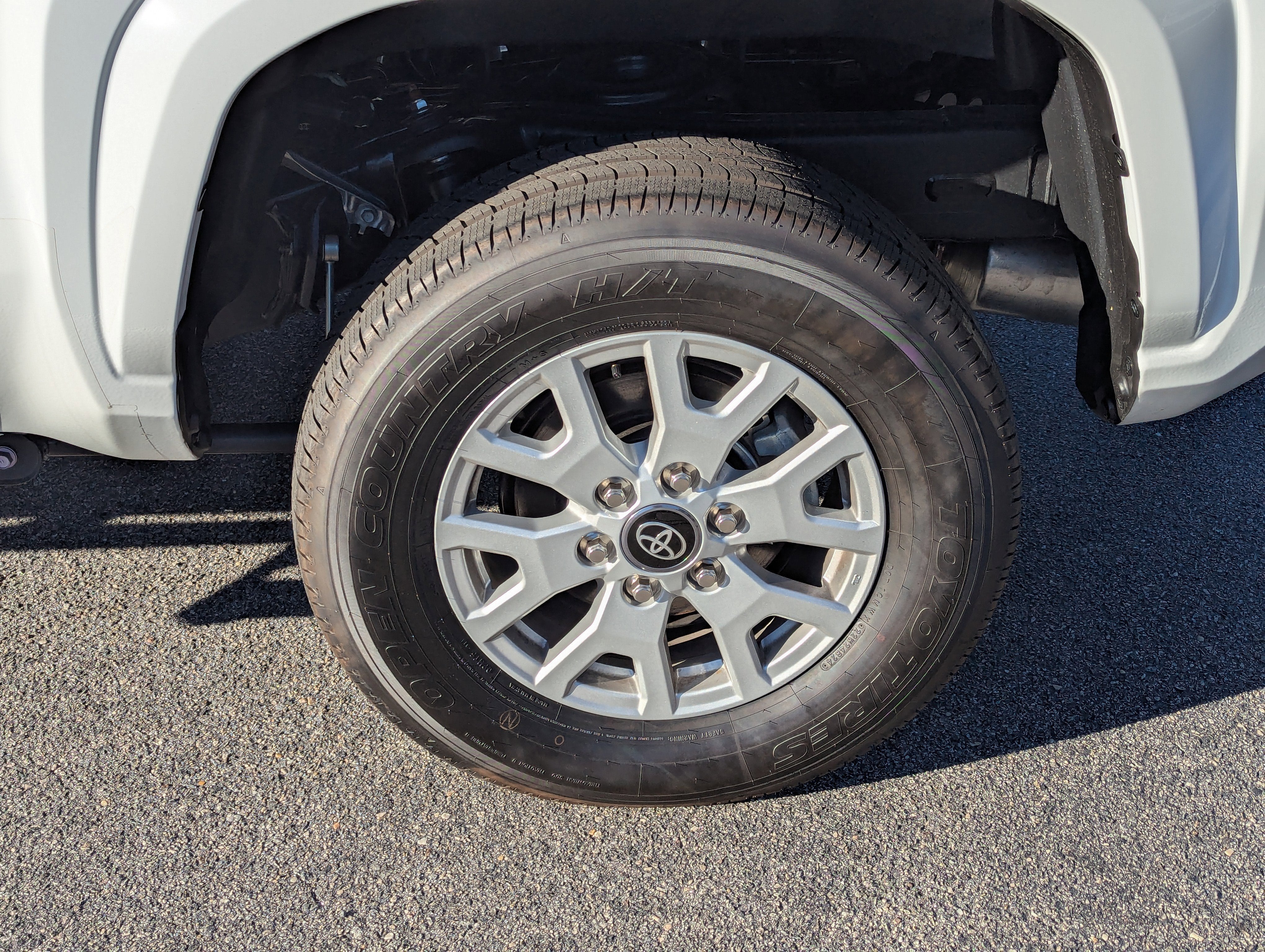 2025 Toyota Tacoma 4WD SR5