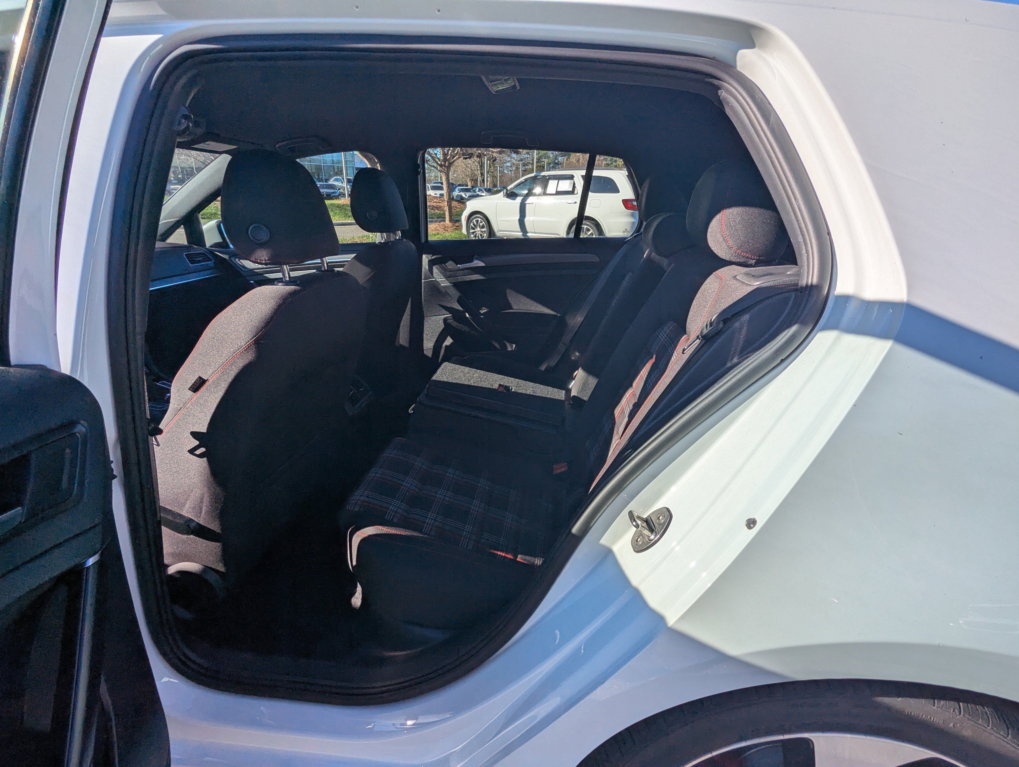 2018 Volkswagen Golf GTI S