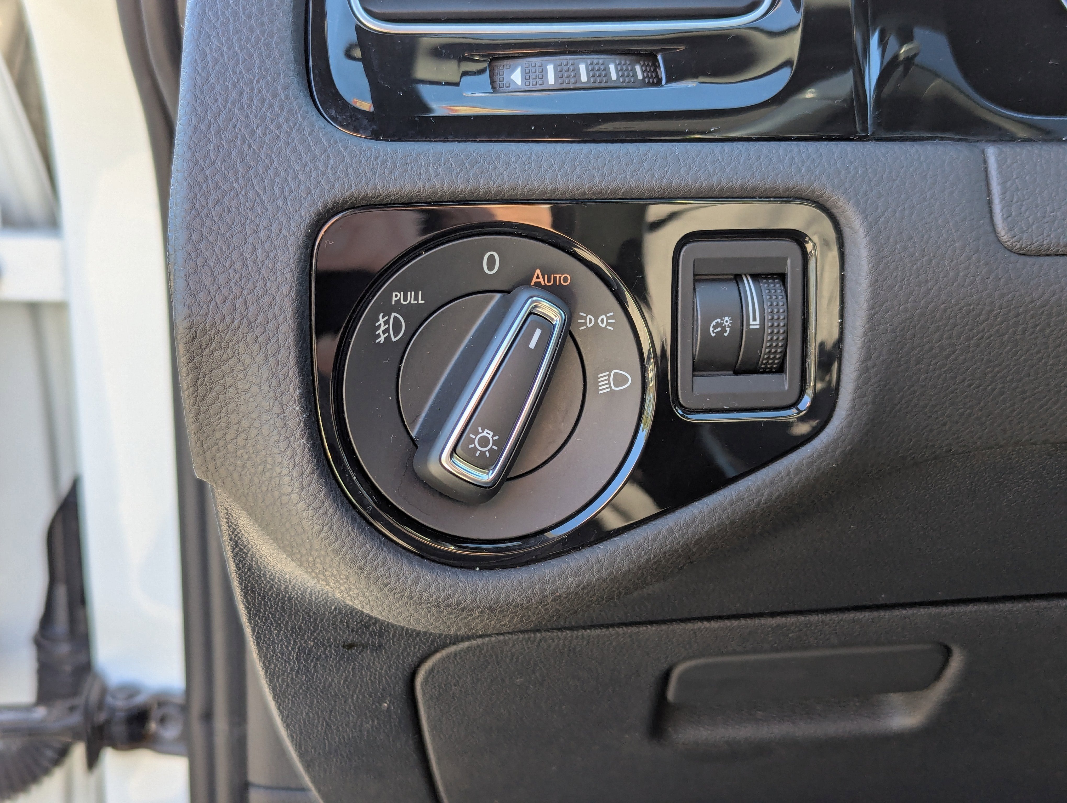 2018 Volkswagen Golf GTI S