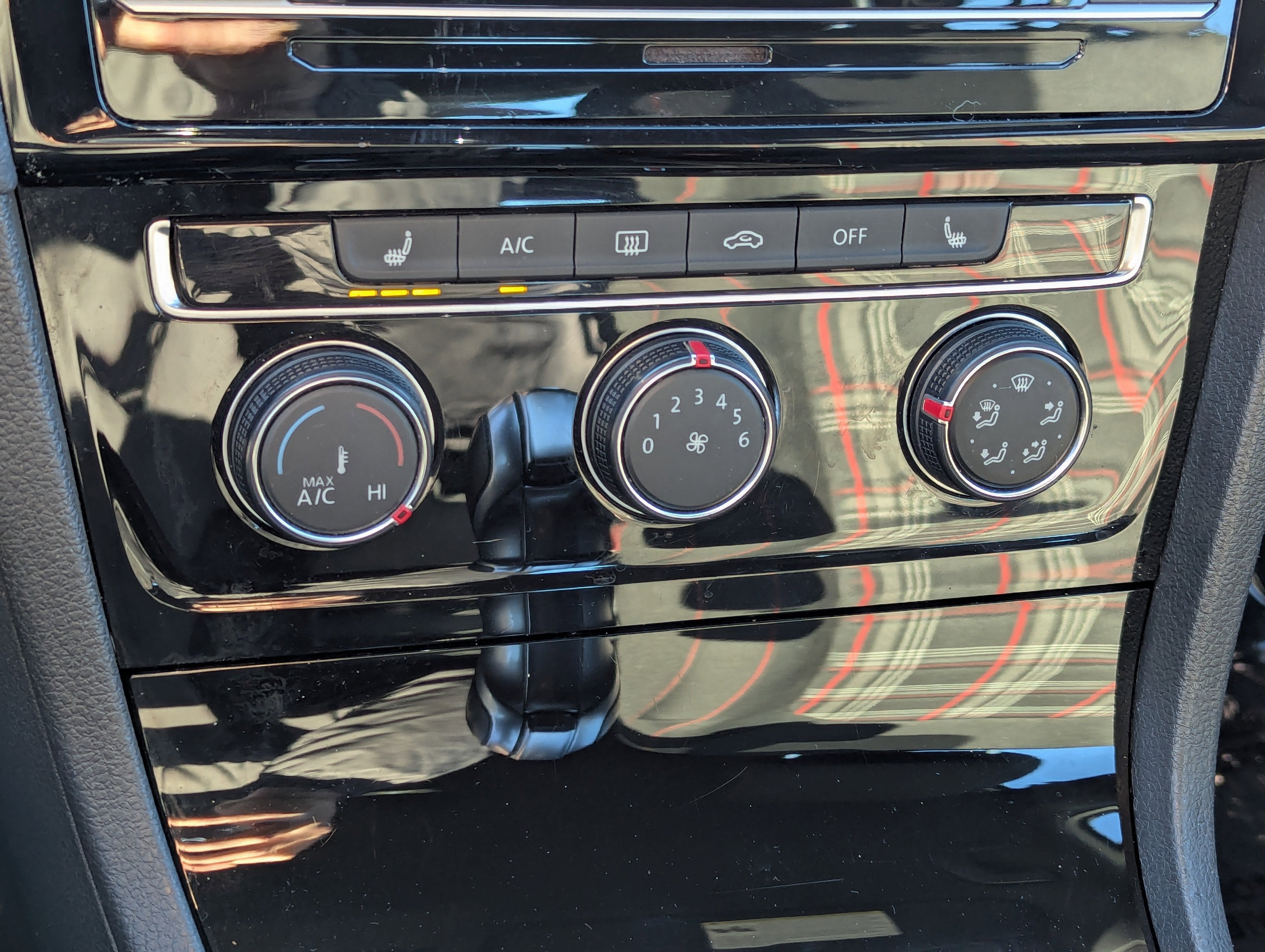 2018 Volkswagen Golf GTI S