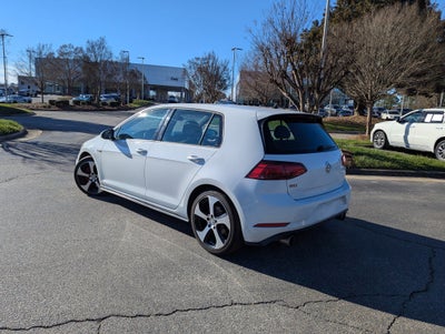 2018 Volkswagen Golf GTI S