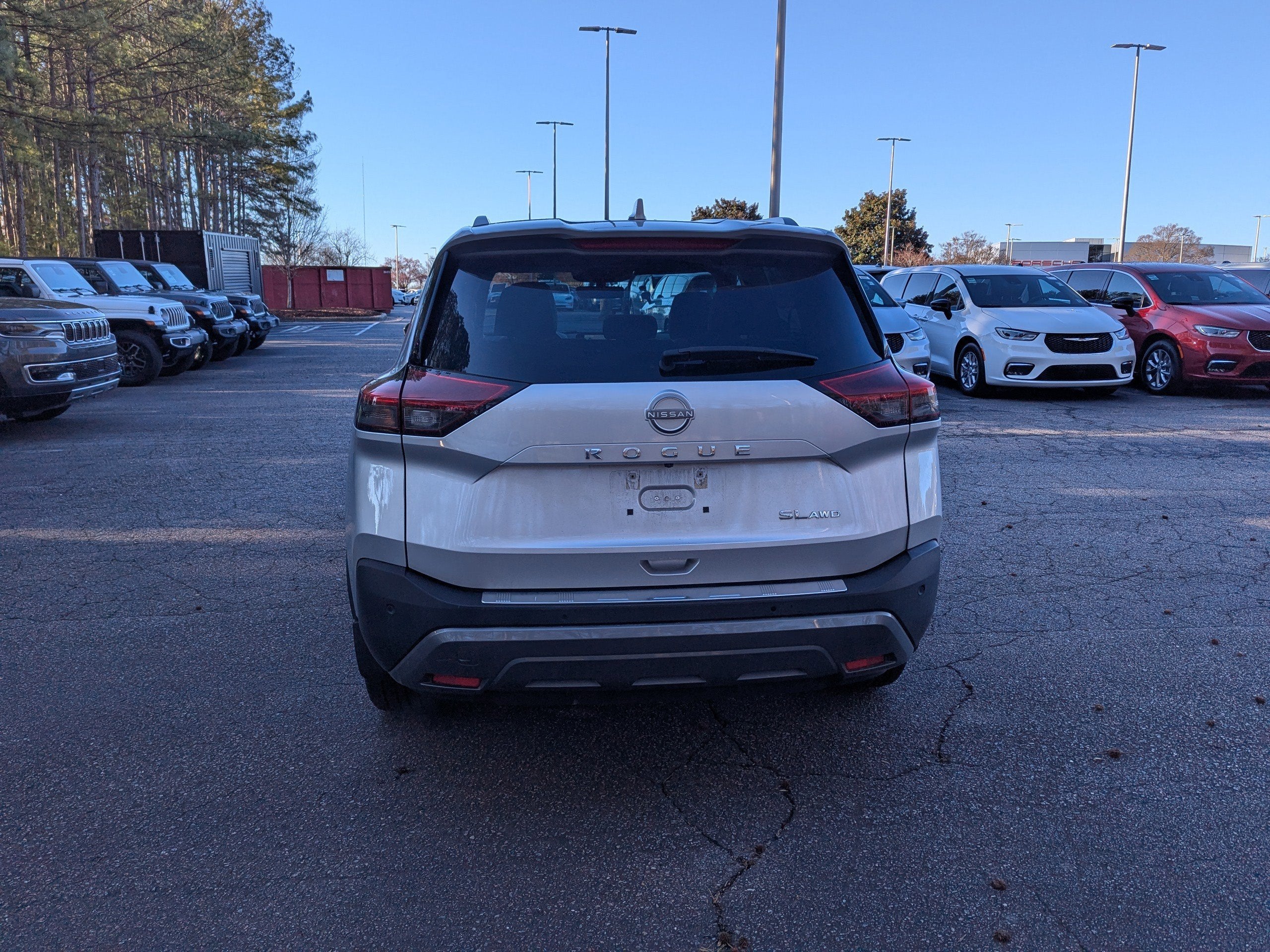 2022 Nissan Rogue SL