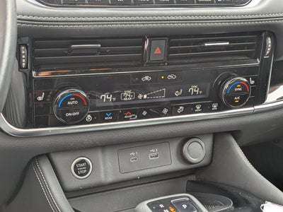 2022 Nissan Rogue SL