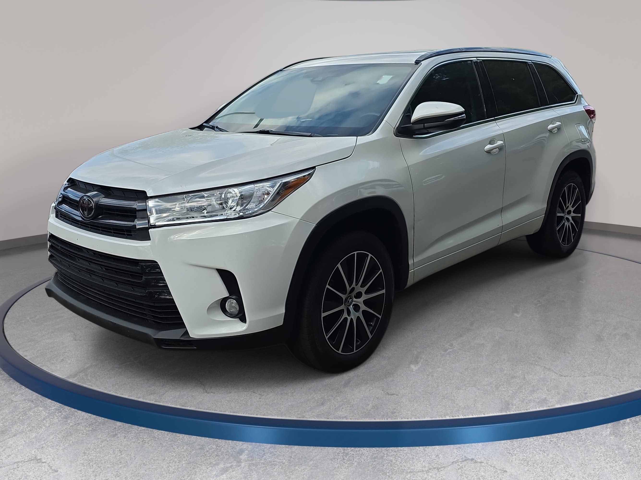 2018 Toyota Highlander SE