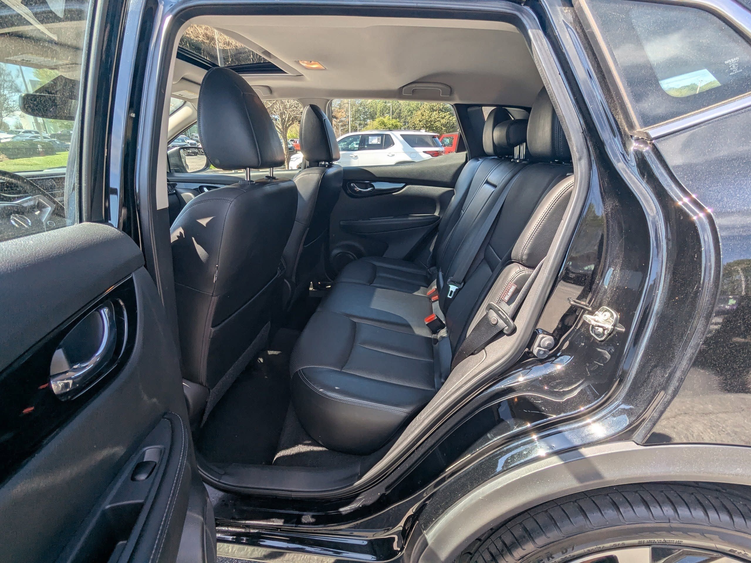 2022 Nissan Rogue Sport SL