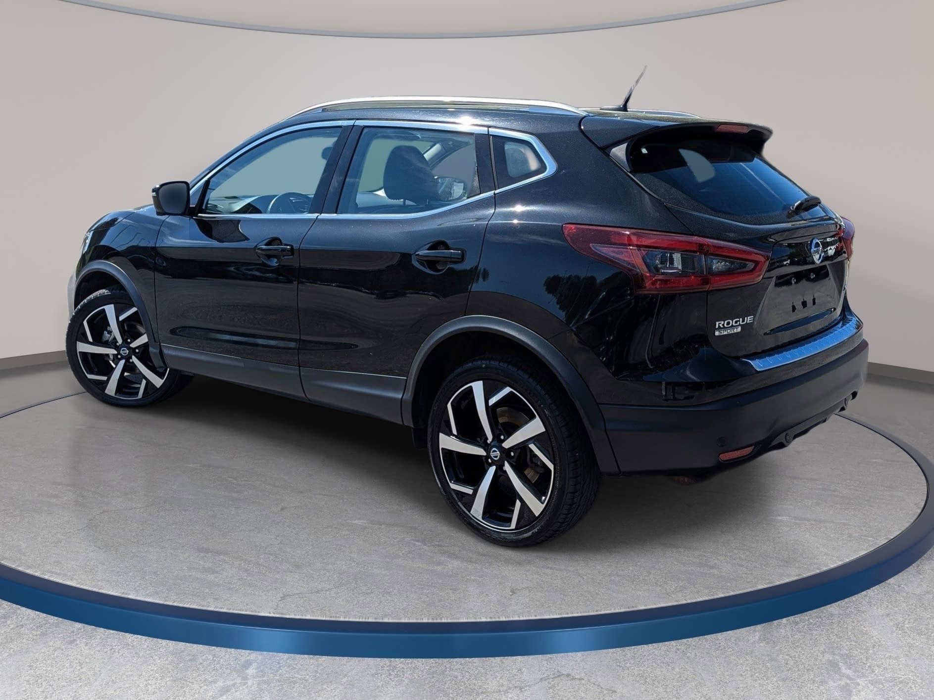 2022 Nissan Rogue Sport SL