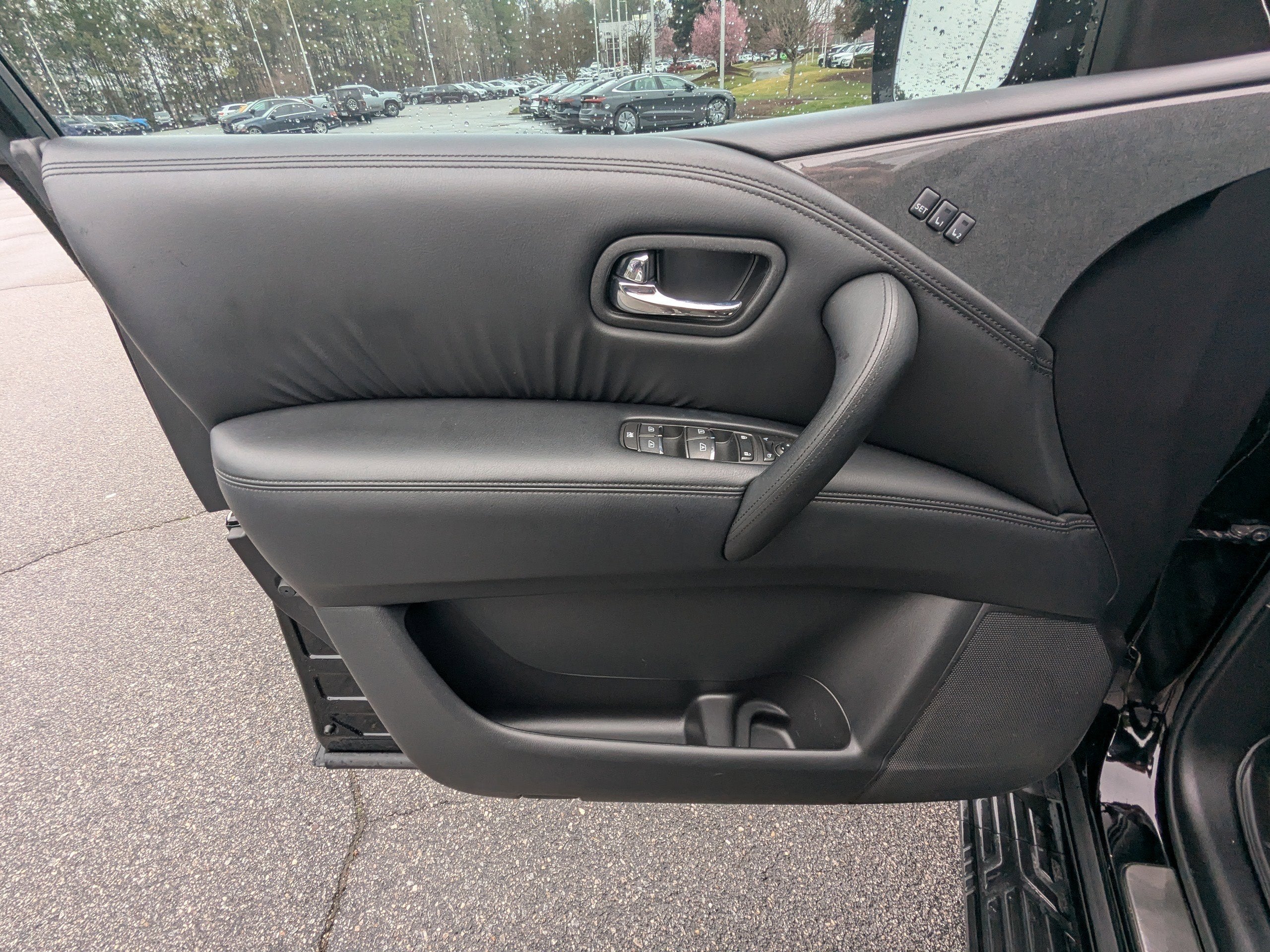 2023 Nissan Armada SL