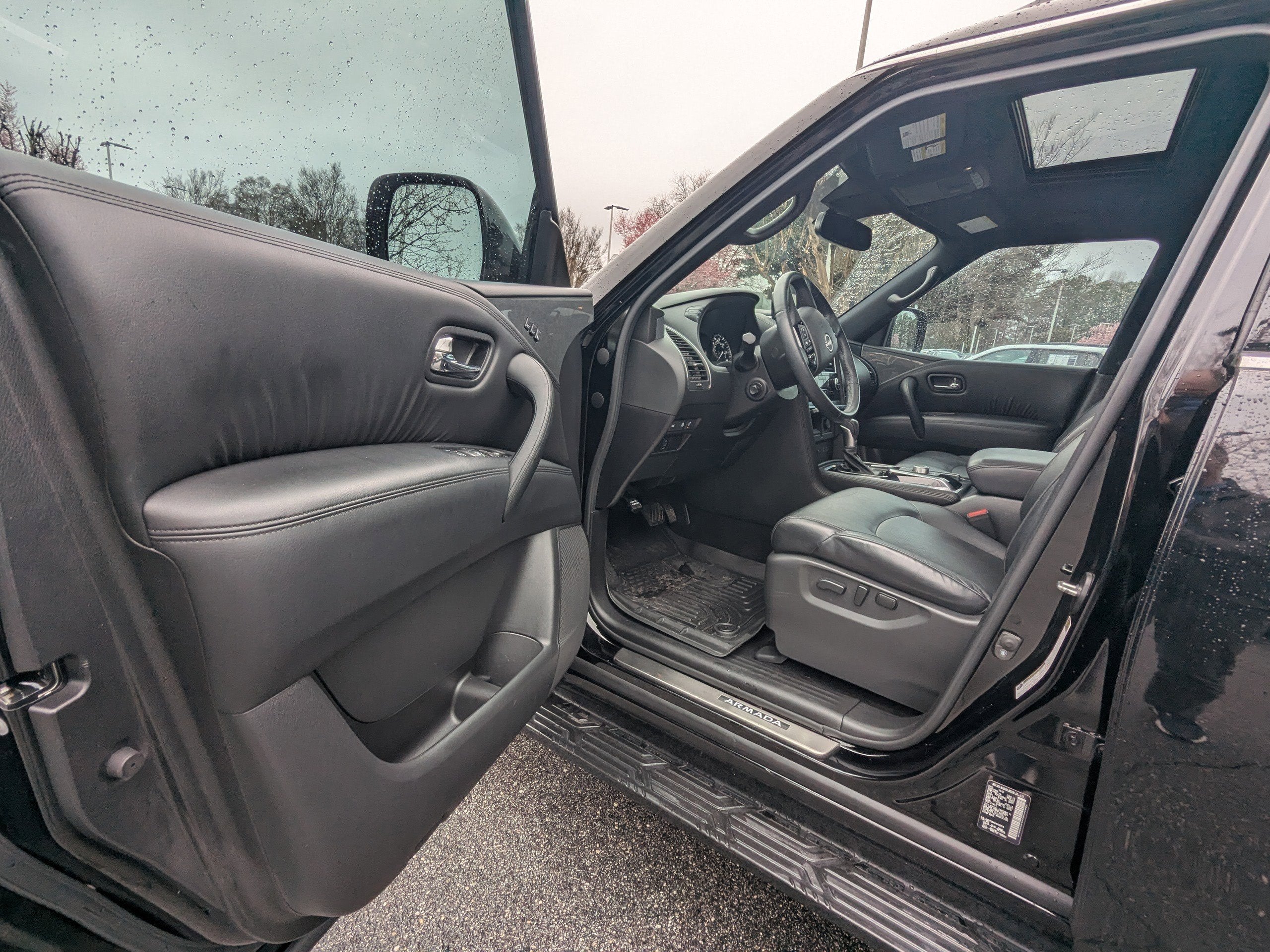 2023 Nissan Armada SL