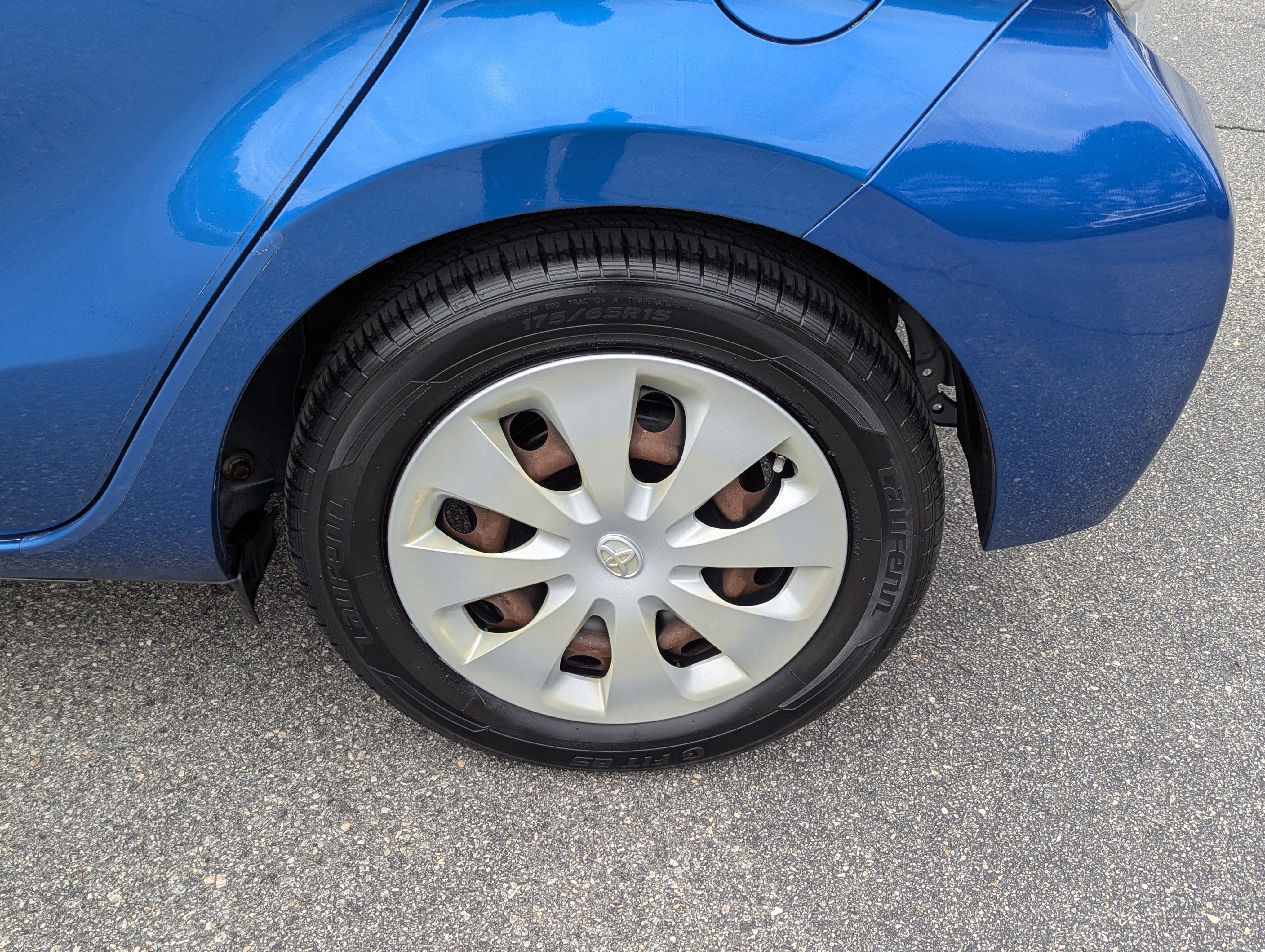 2014 Toyota Prius c Two