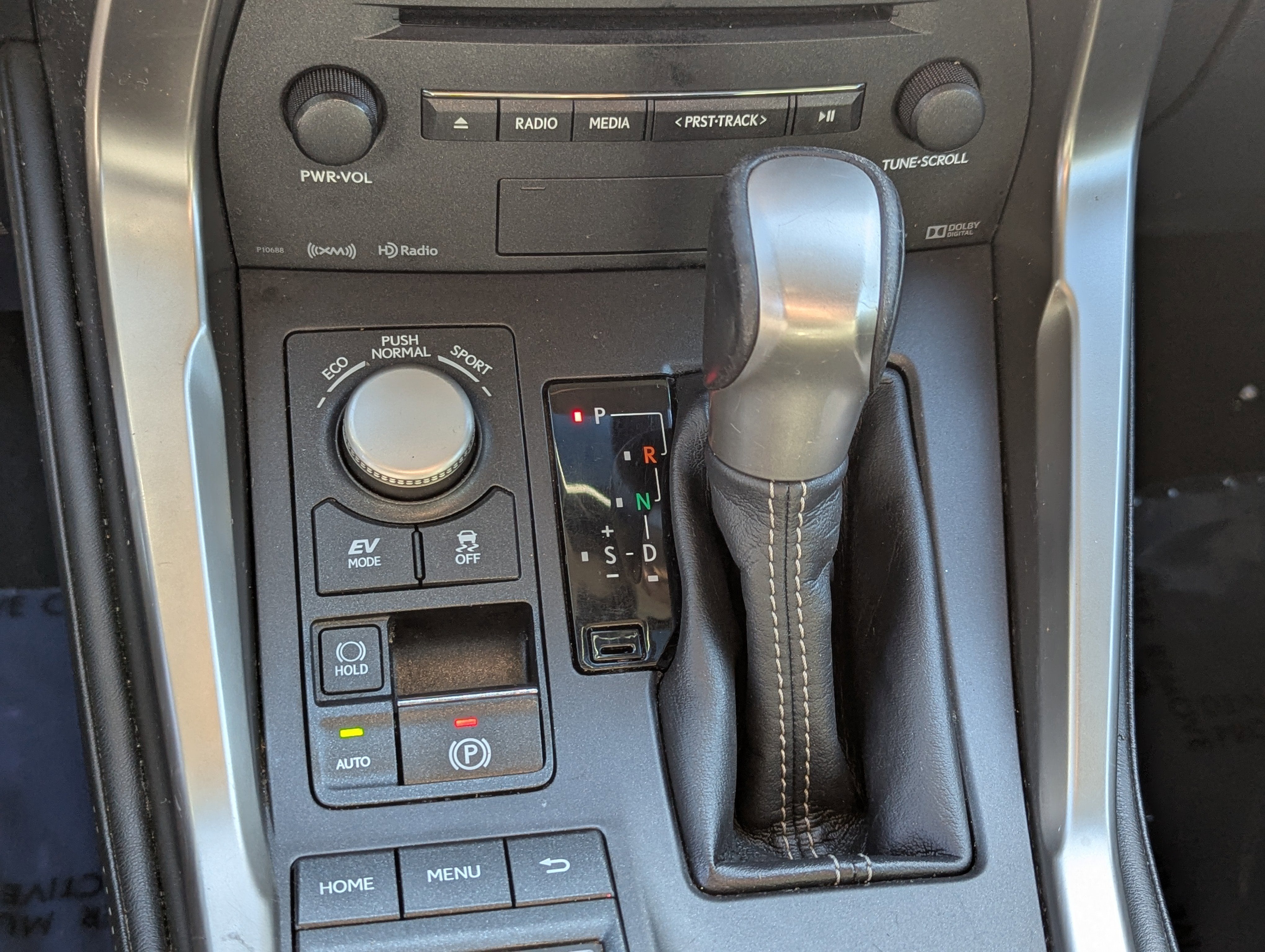 2016 Lexus NX 300h 300h