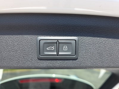 2023 Audi Q3 S line Premium