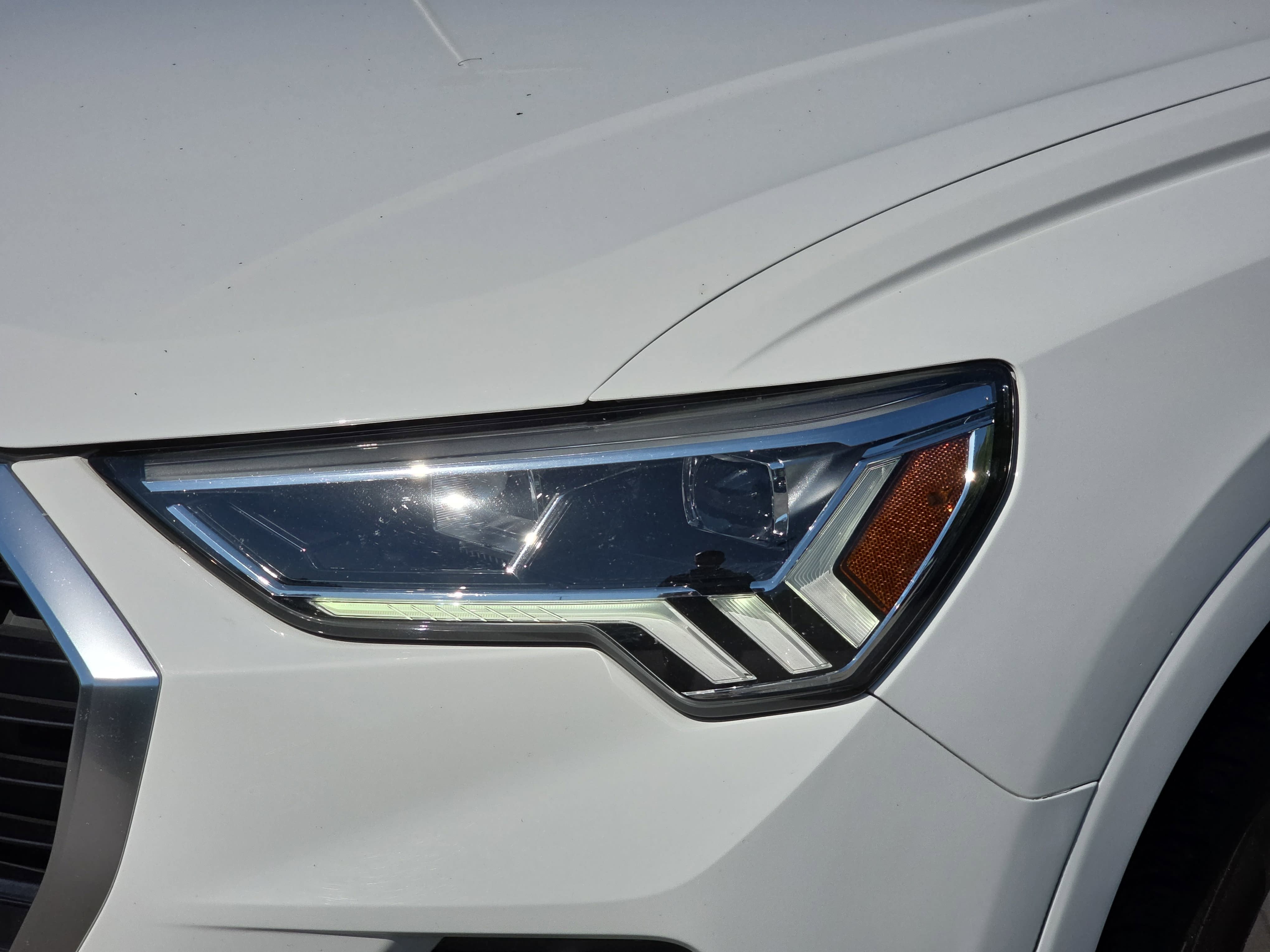 2023 Audi Q3 S line Premium