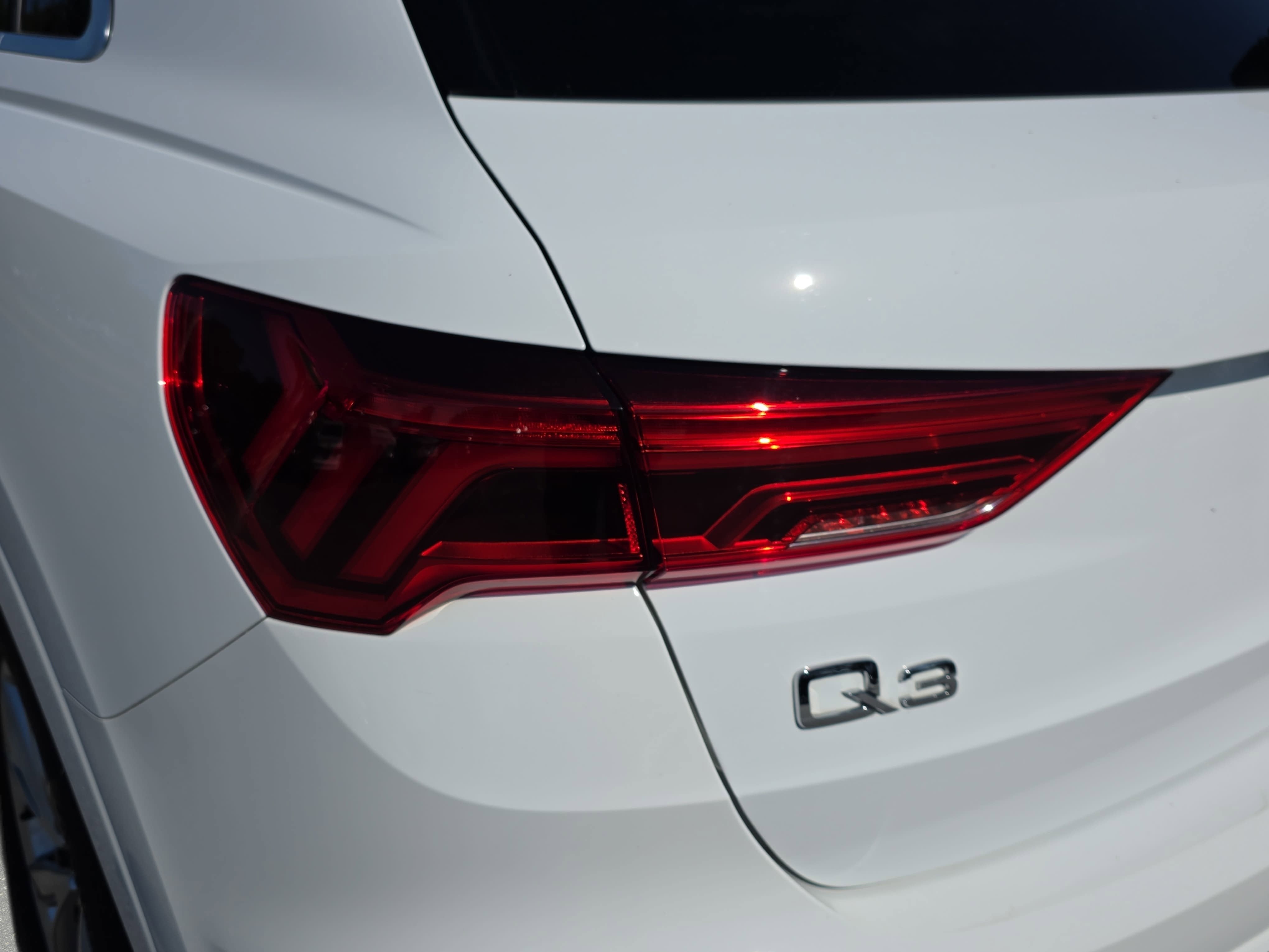 2023 Audi Q3 S line Premium